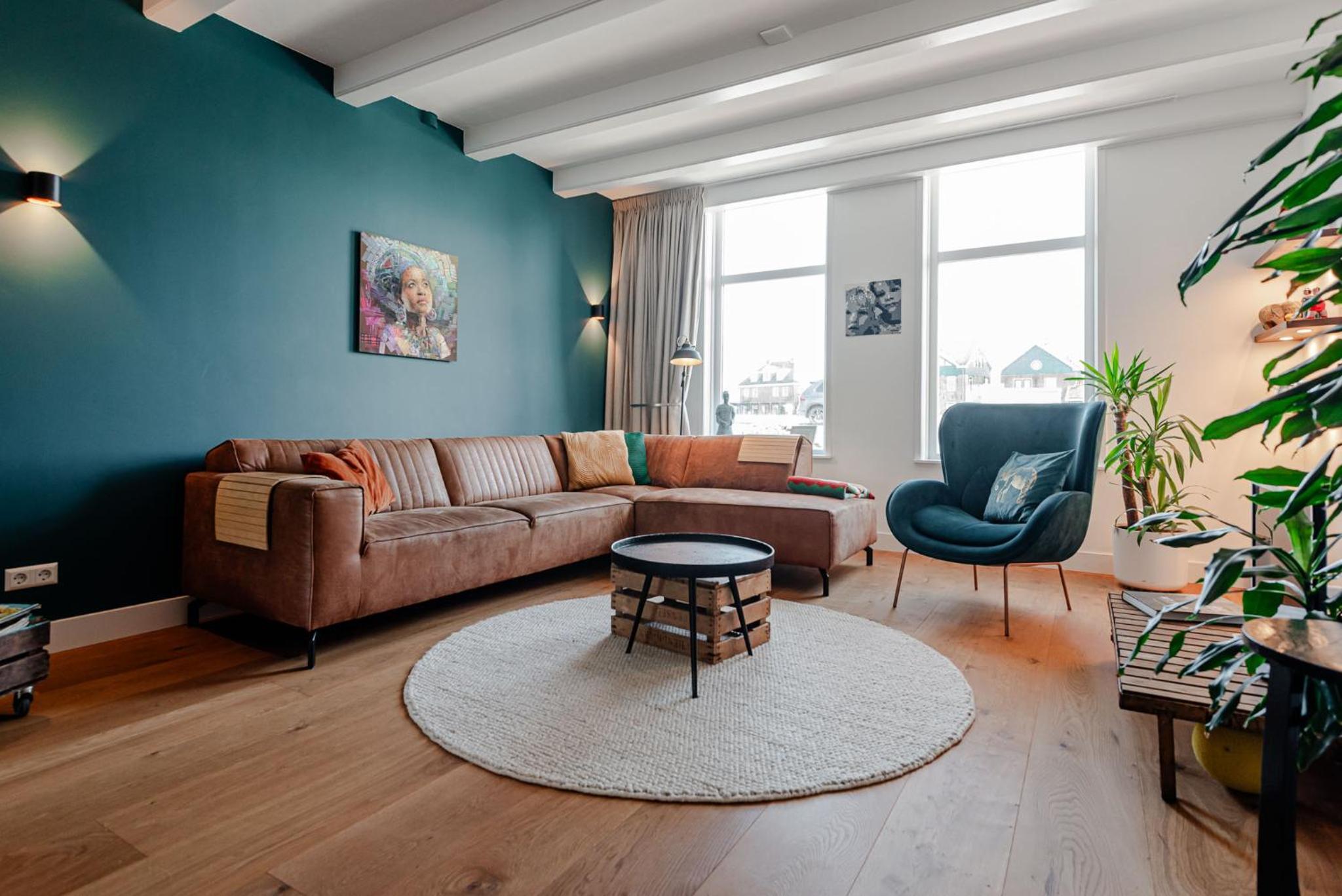 Three-Bedroom House photo 1