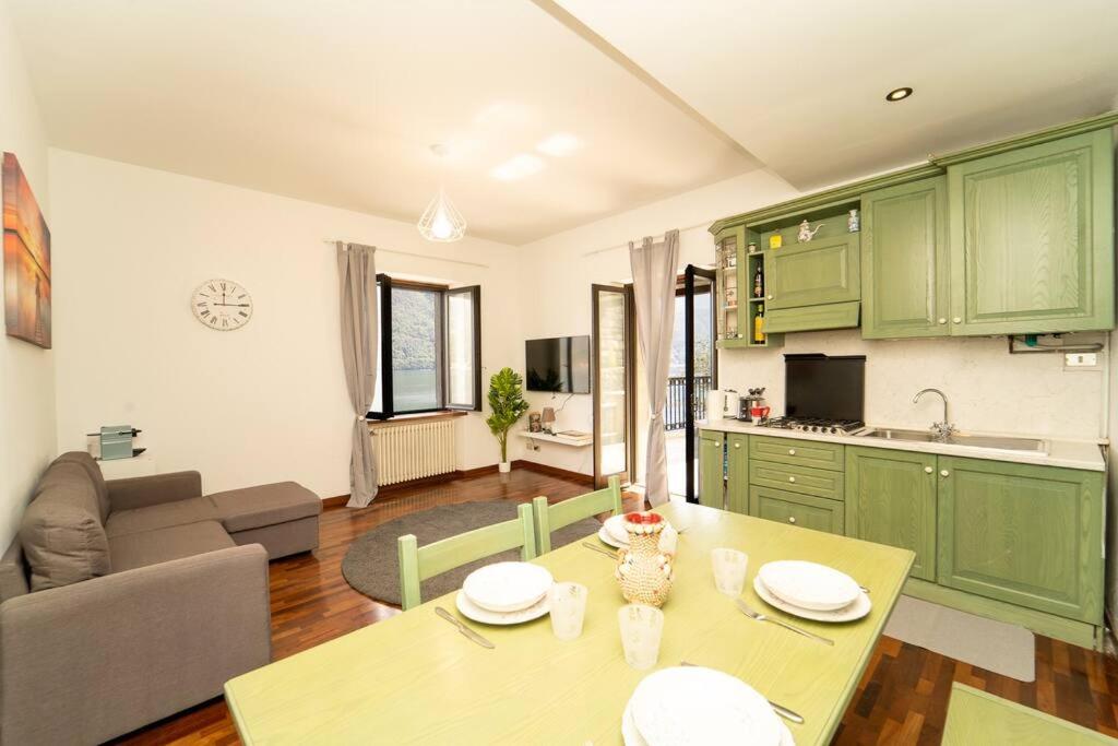 One-Bedroom Apartment photo 3
