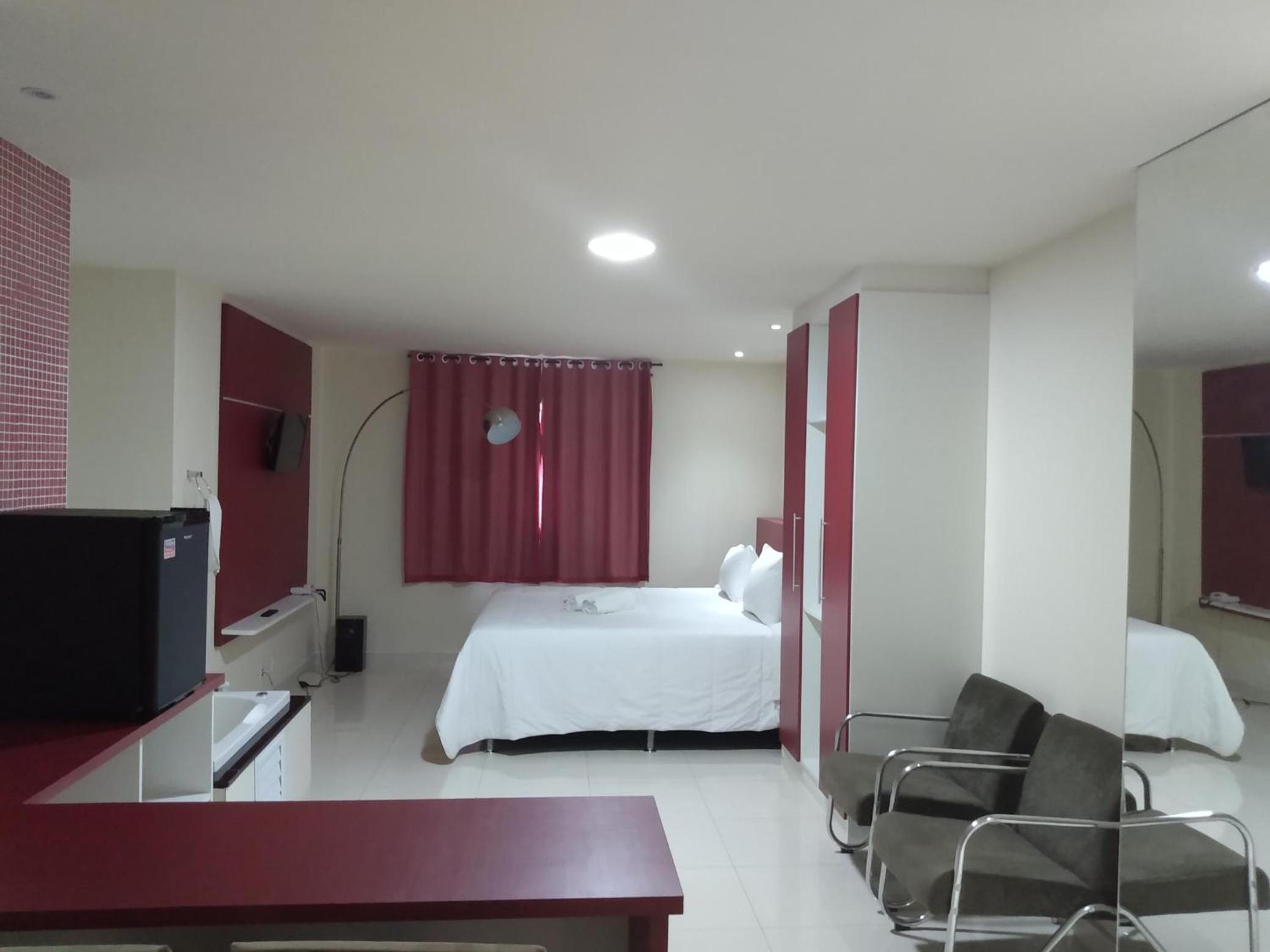 Deluxe Suite with Spa Bath photo 1