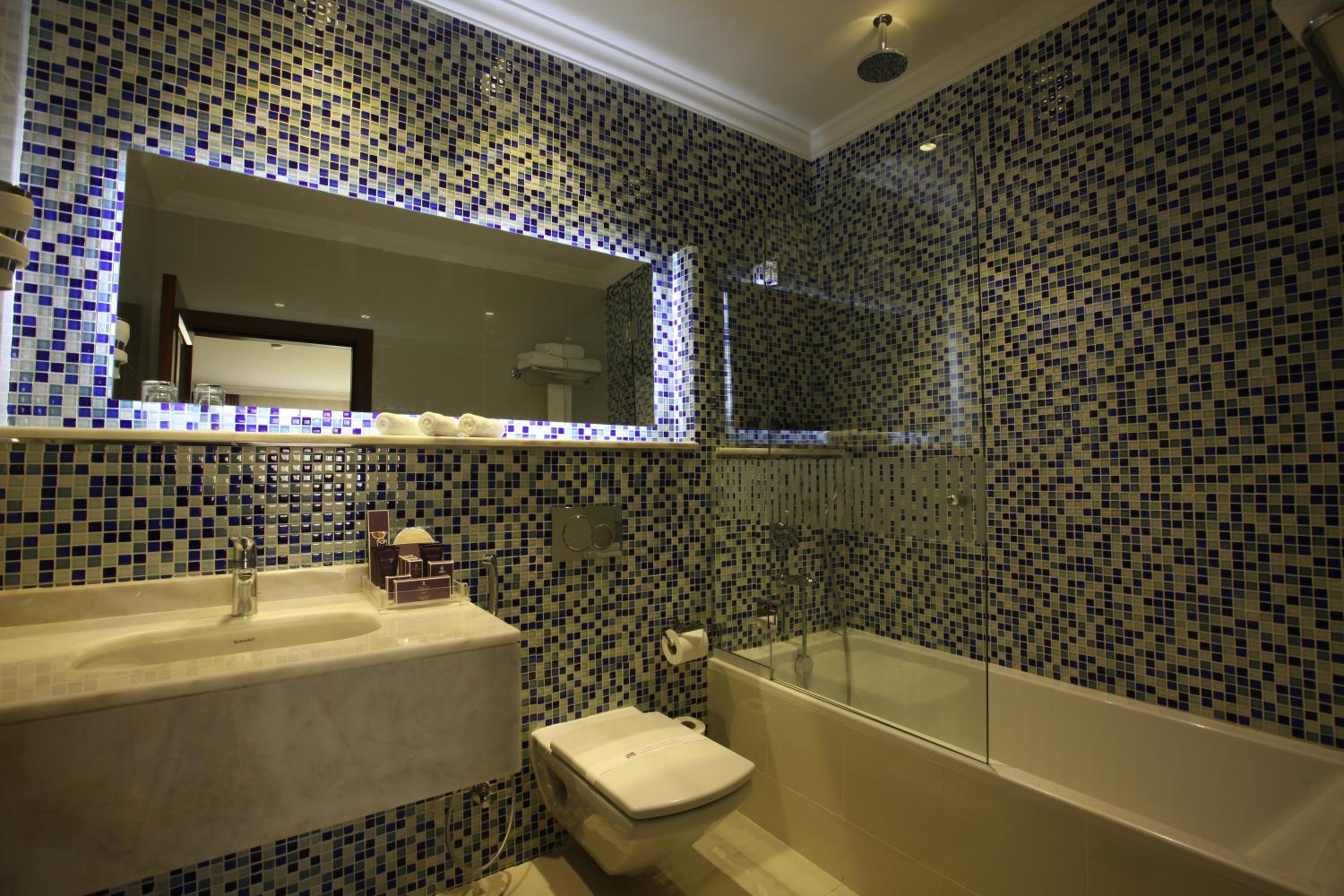 Royal Three-Bedroom Villa with Private Pool photo 3