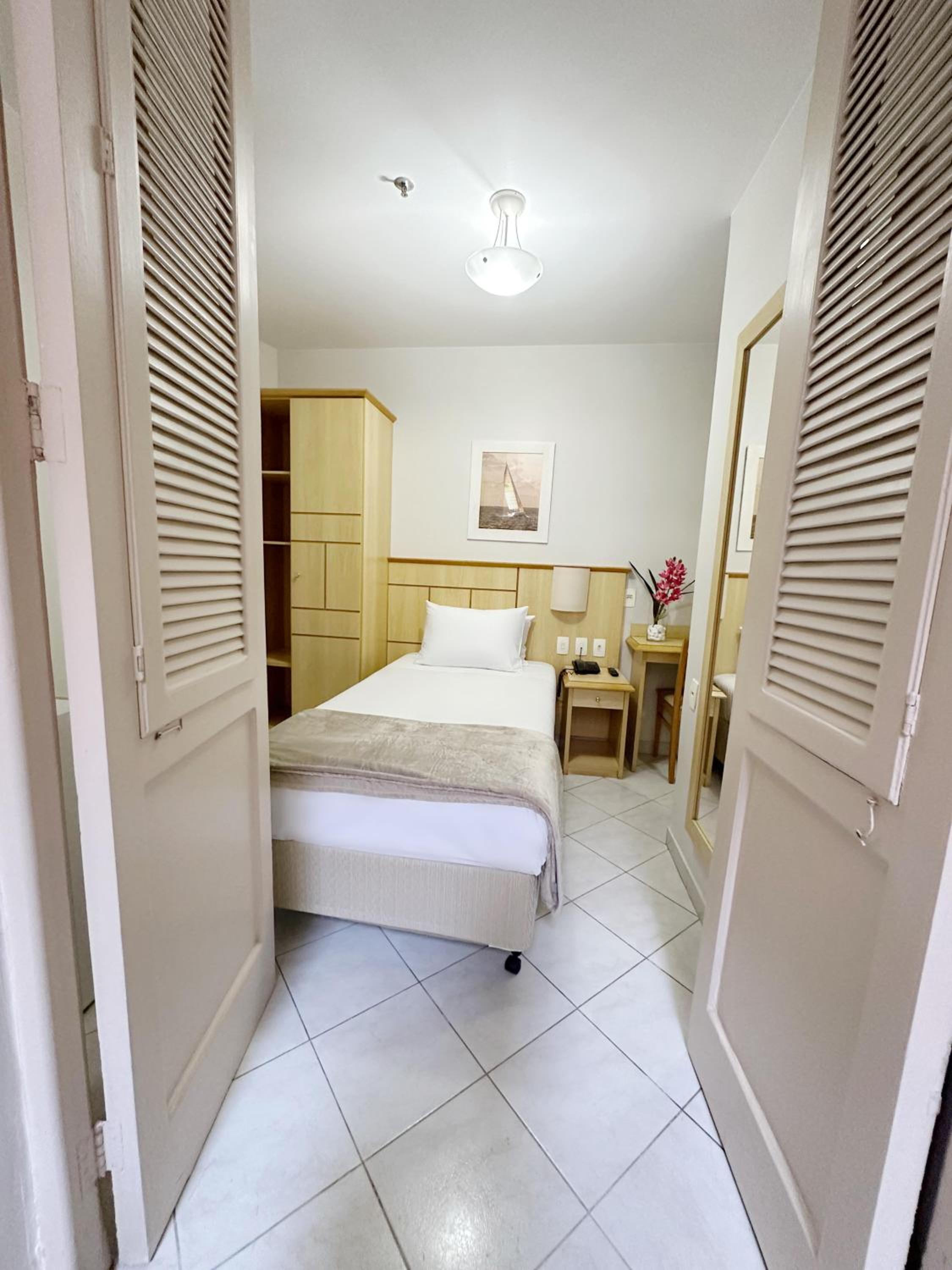 Single Room photo 3