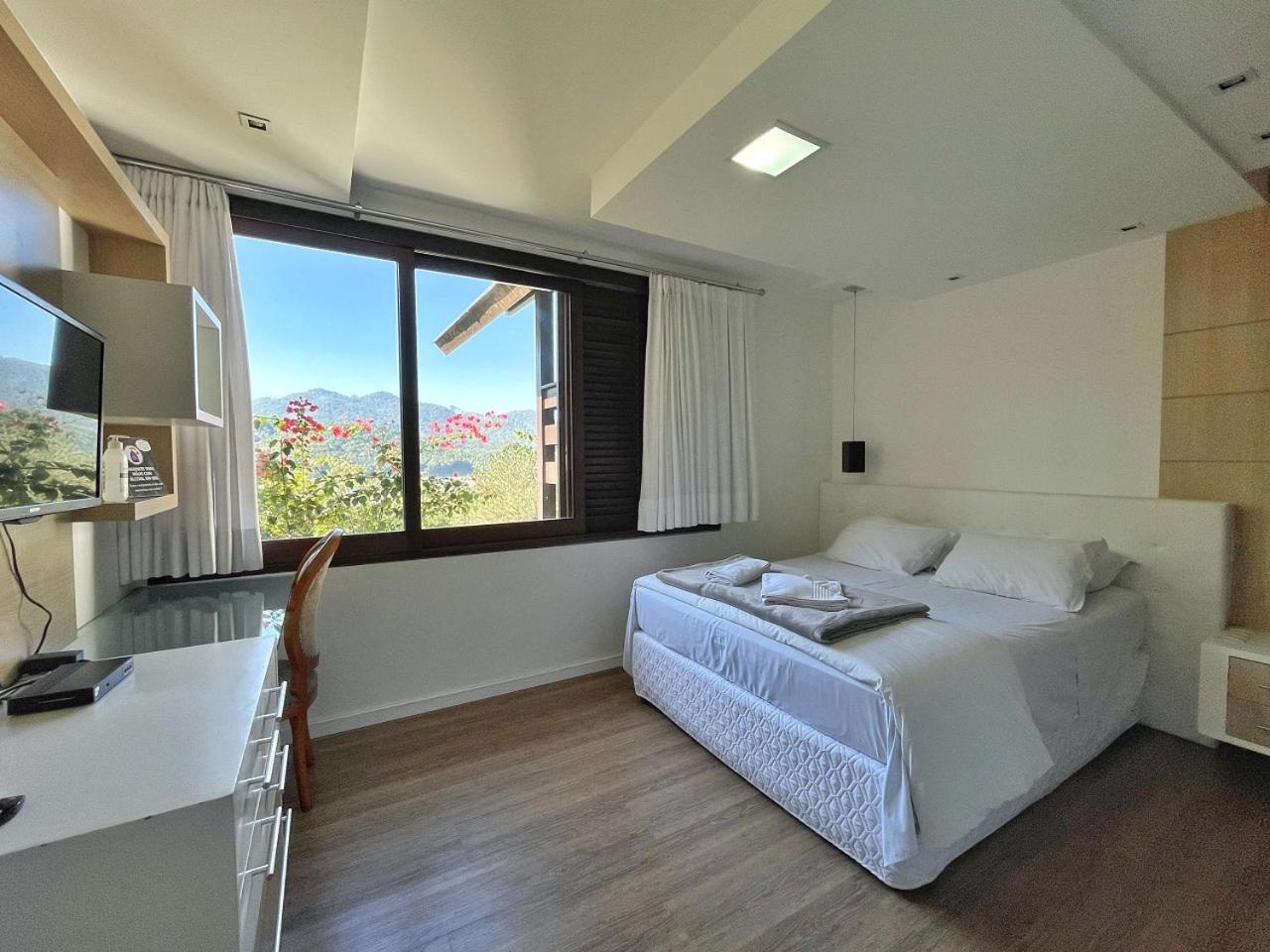 Double Room with Garden View photo 1