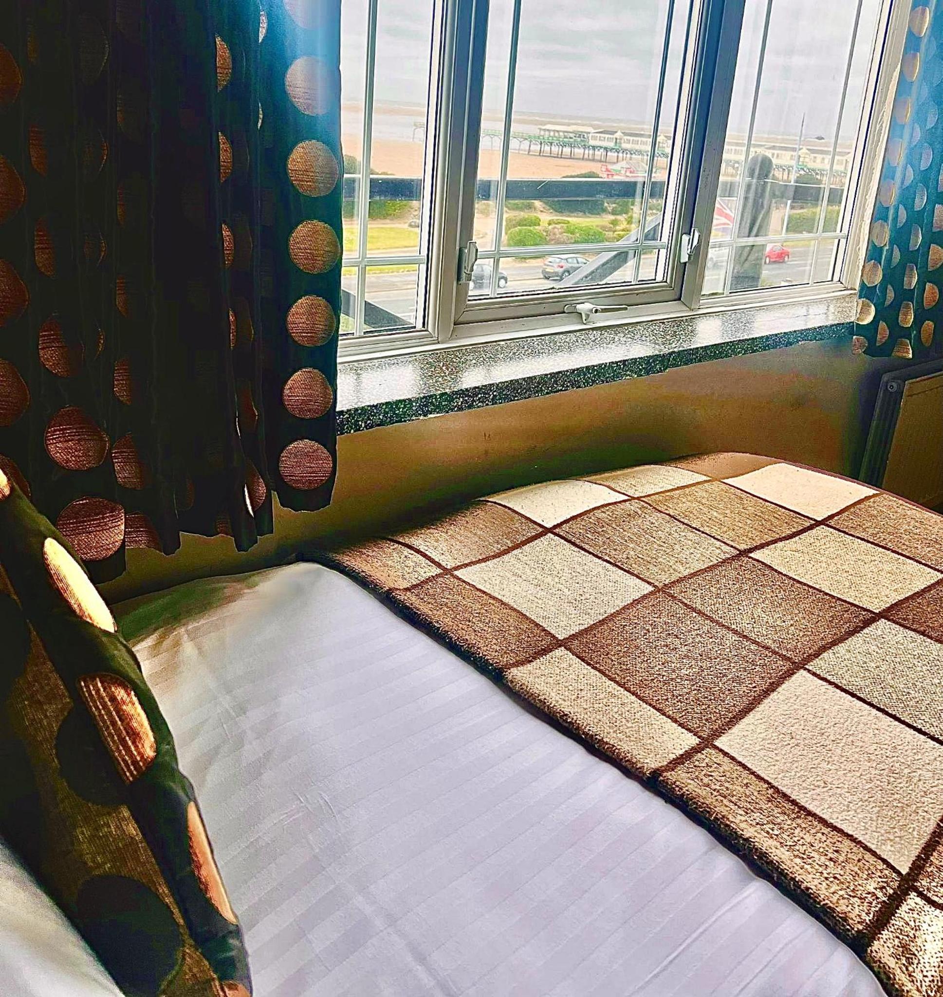 Deluxe Single Room with Sea View