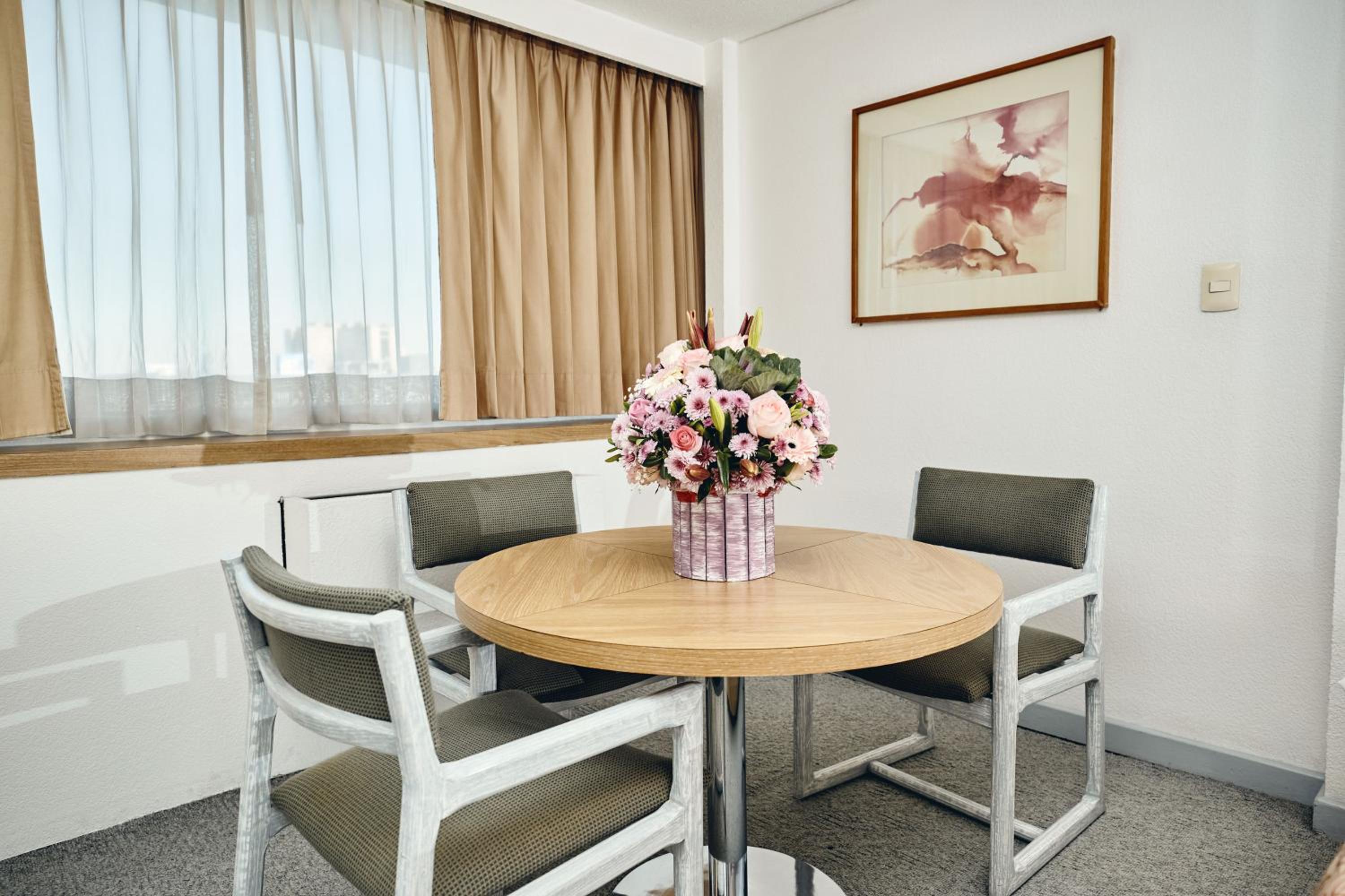 Standard Twin Room photo 3