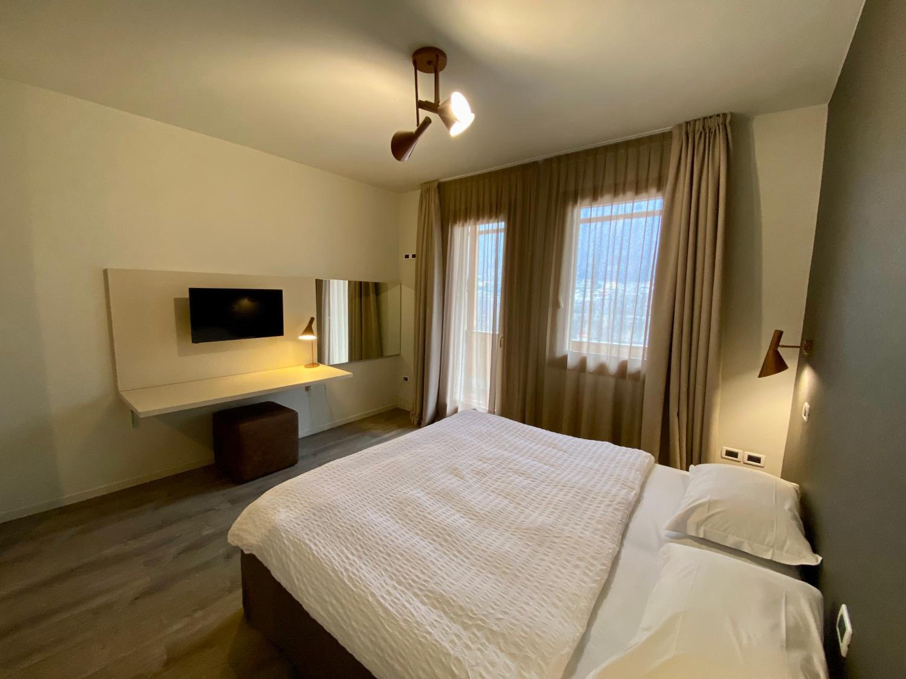 Single Room With Private Bathroom photo 2