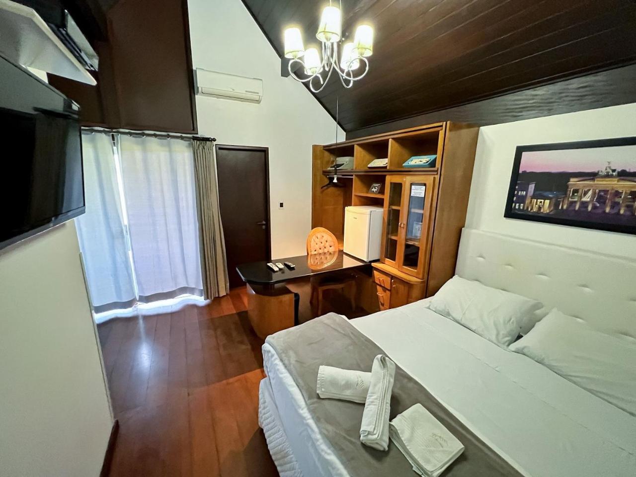 Double Room with Balcony photo 3