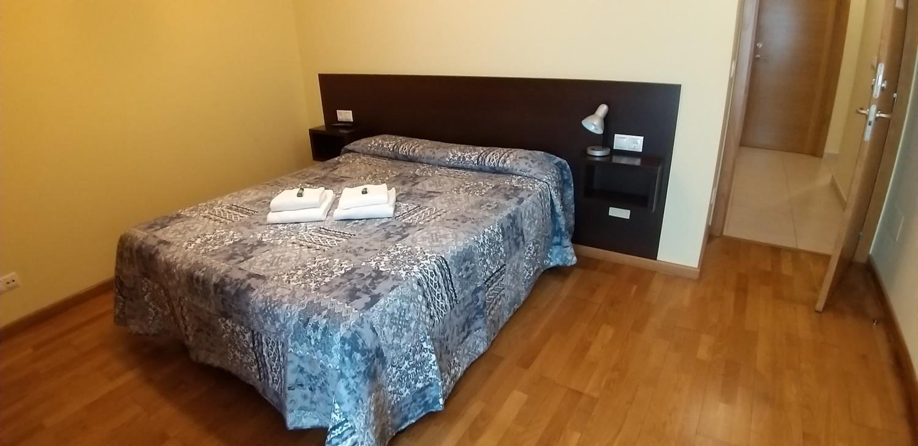Double Room - Photo 4