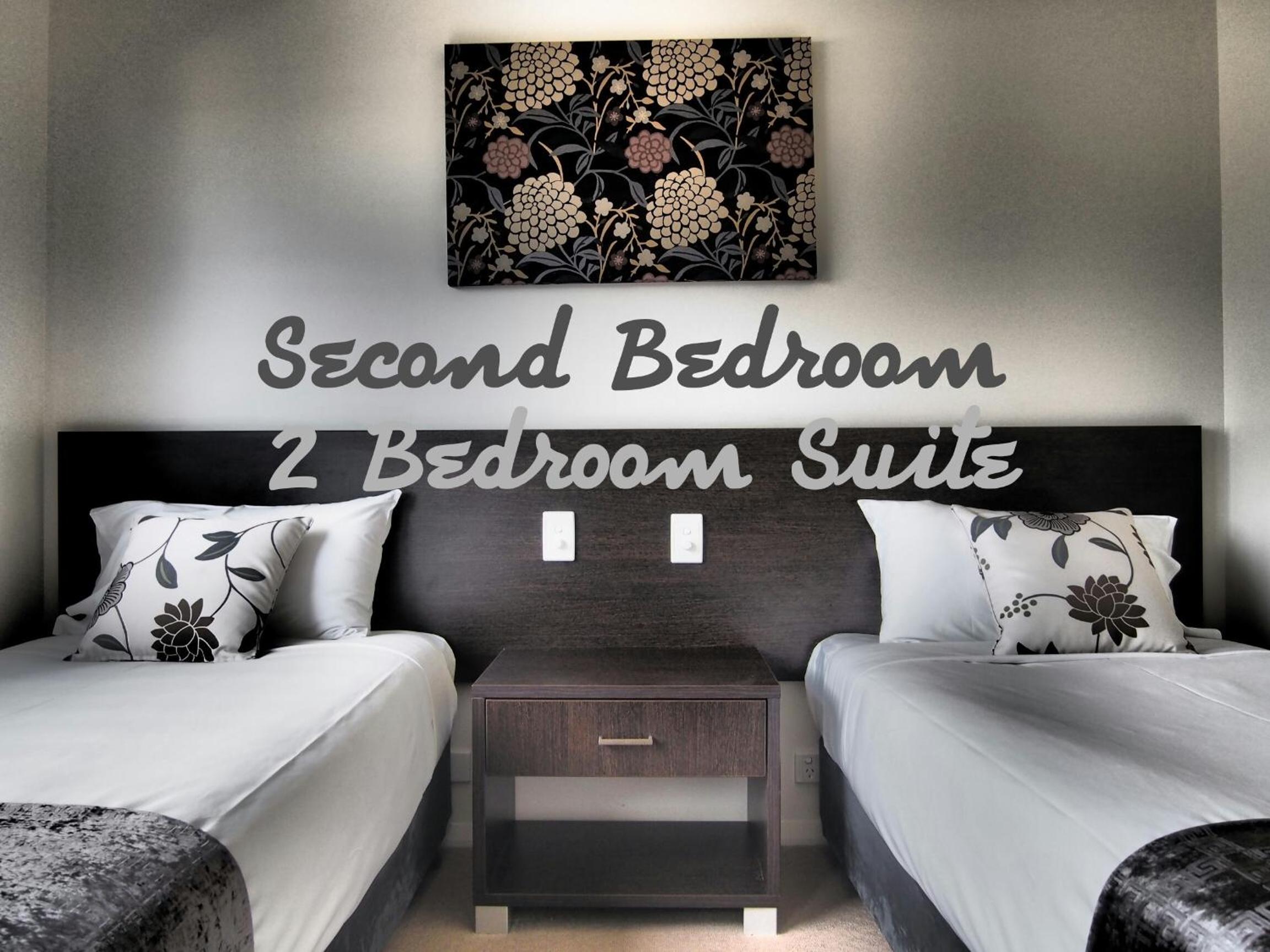 Two-Bedroom Family Suite - Photo 4
