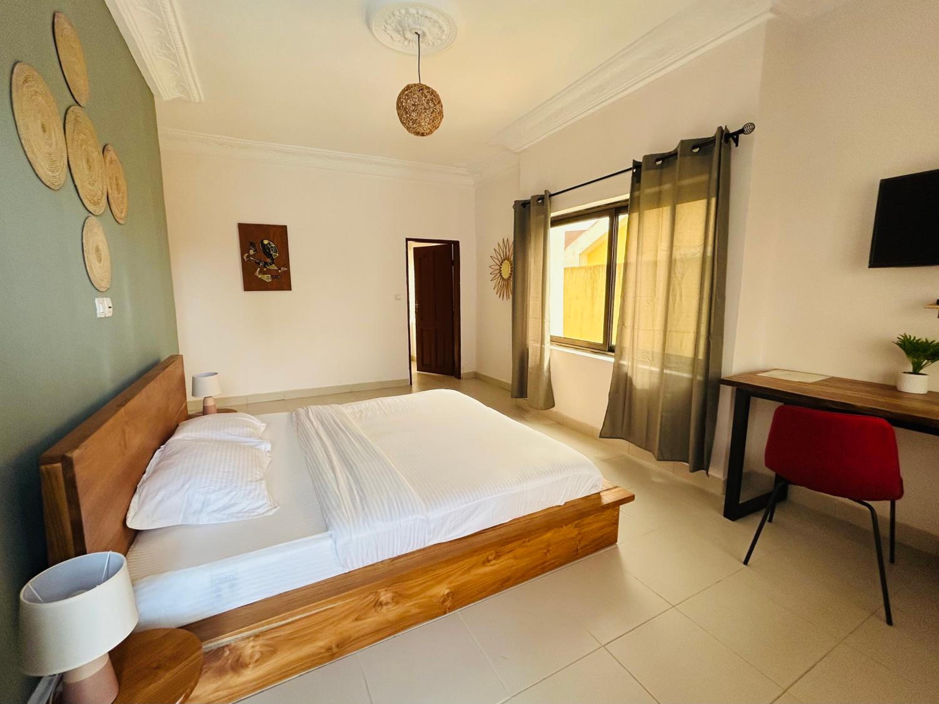Deluxe Double Room with Balcony photo 2