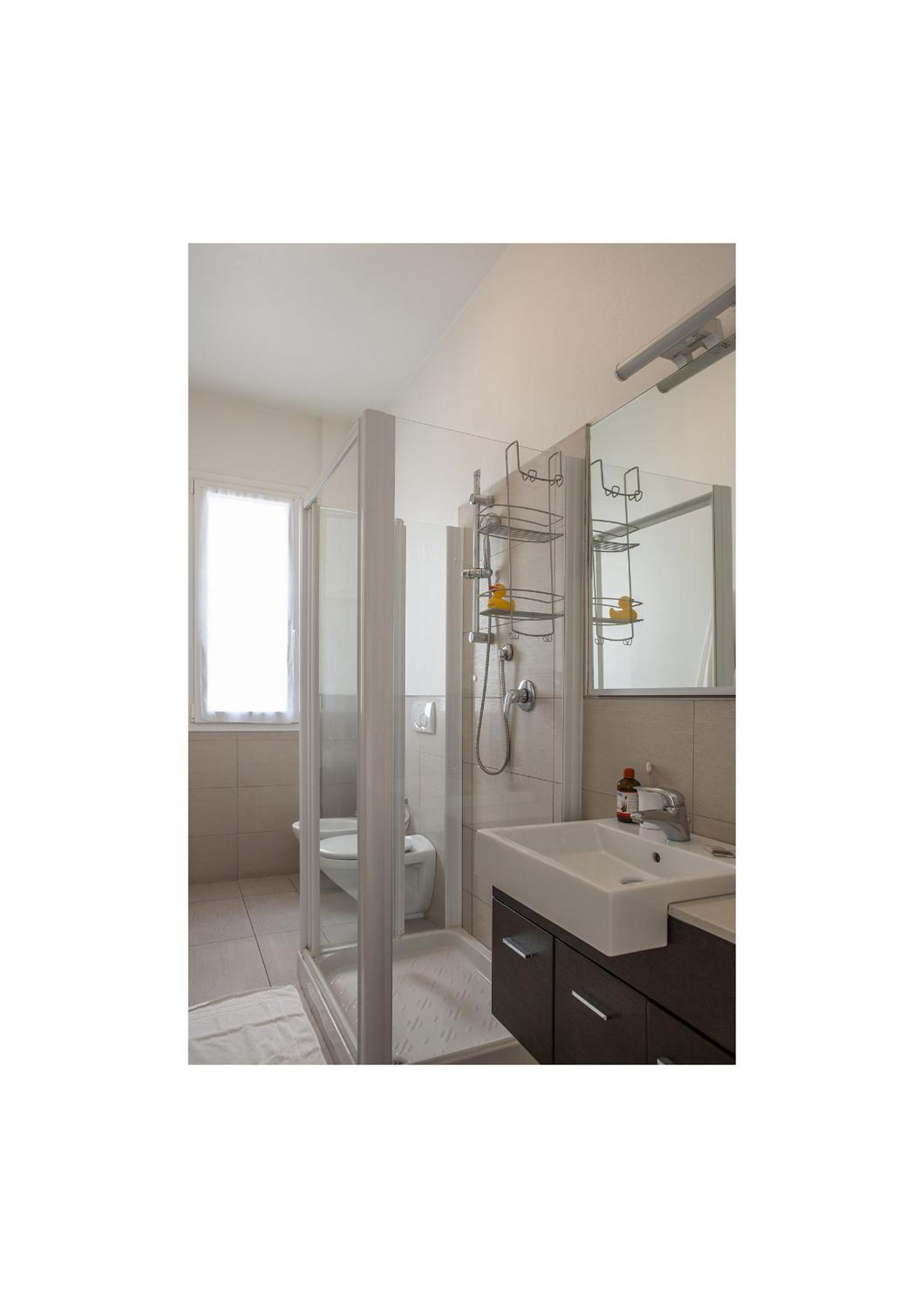 Deluxe One-Bedroom Apartment (4 Adults) with Balcony photo 3