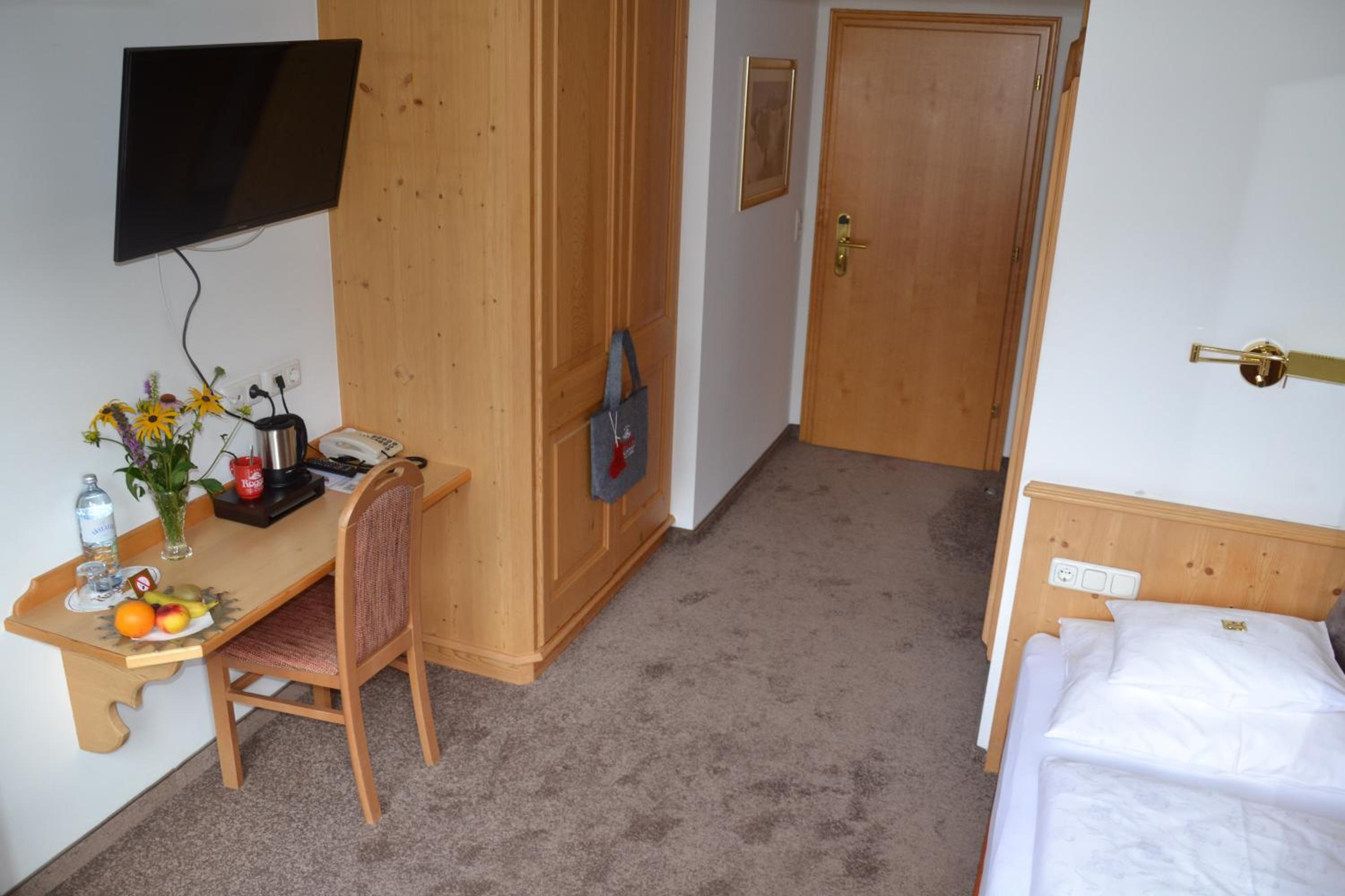 Superior Single Room photo 3