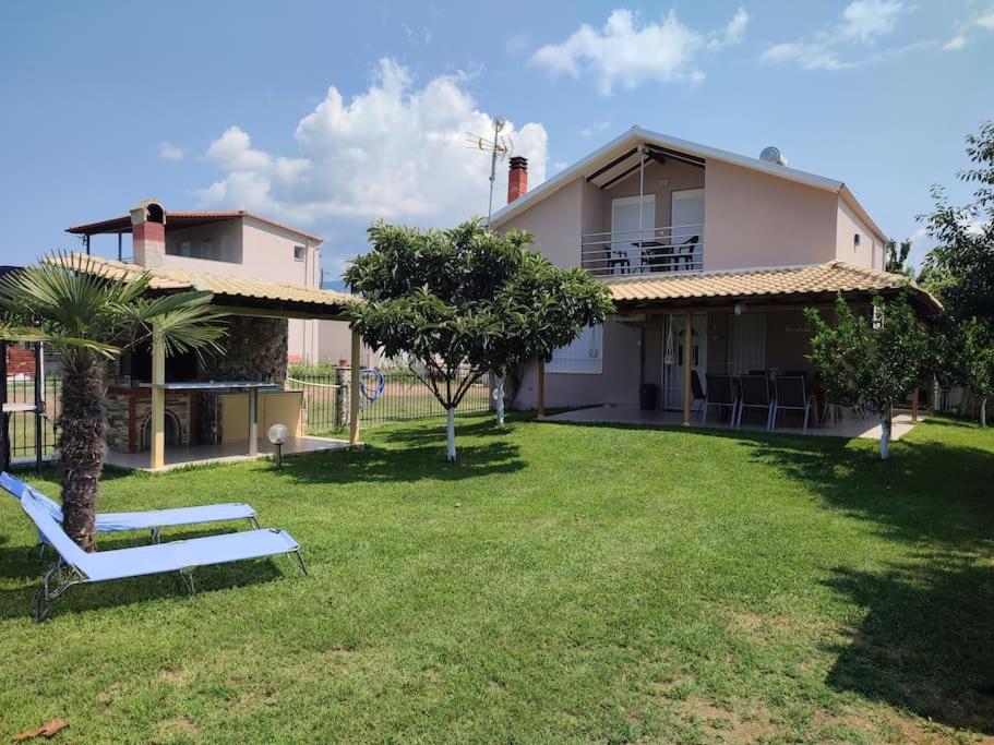 Four-Bedroom House photo 3
