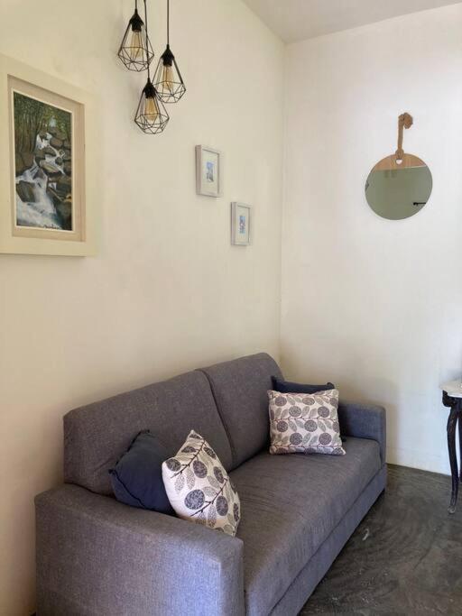 One-Bedroom House photo 1