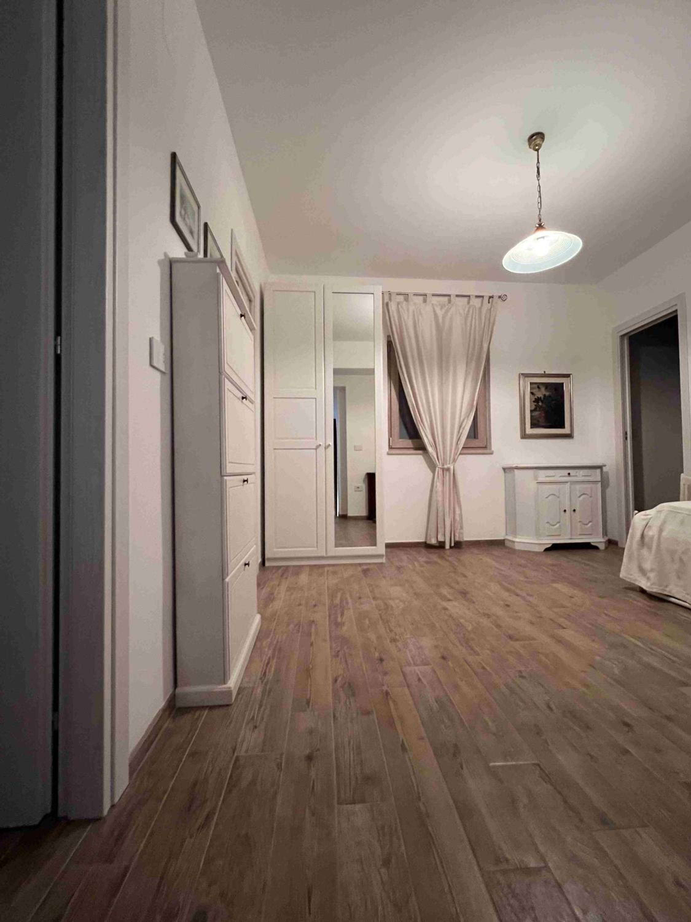 Two-Bedroom House photo 3