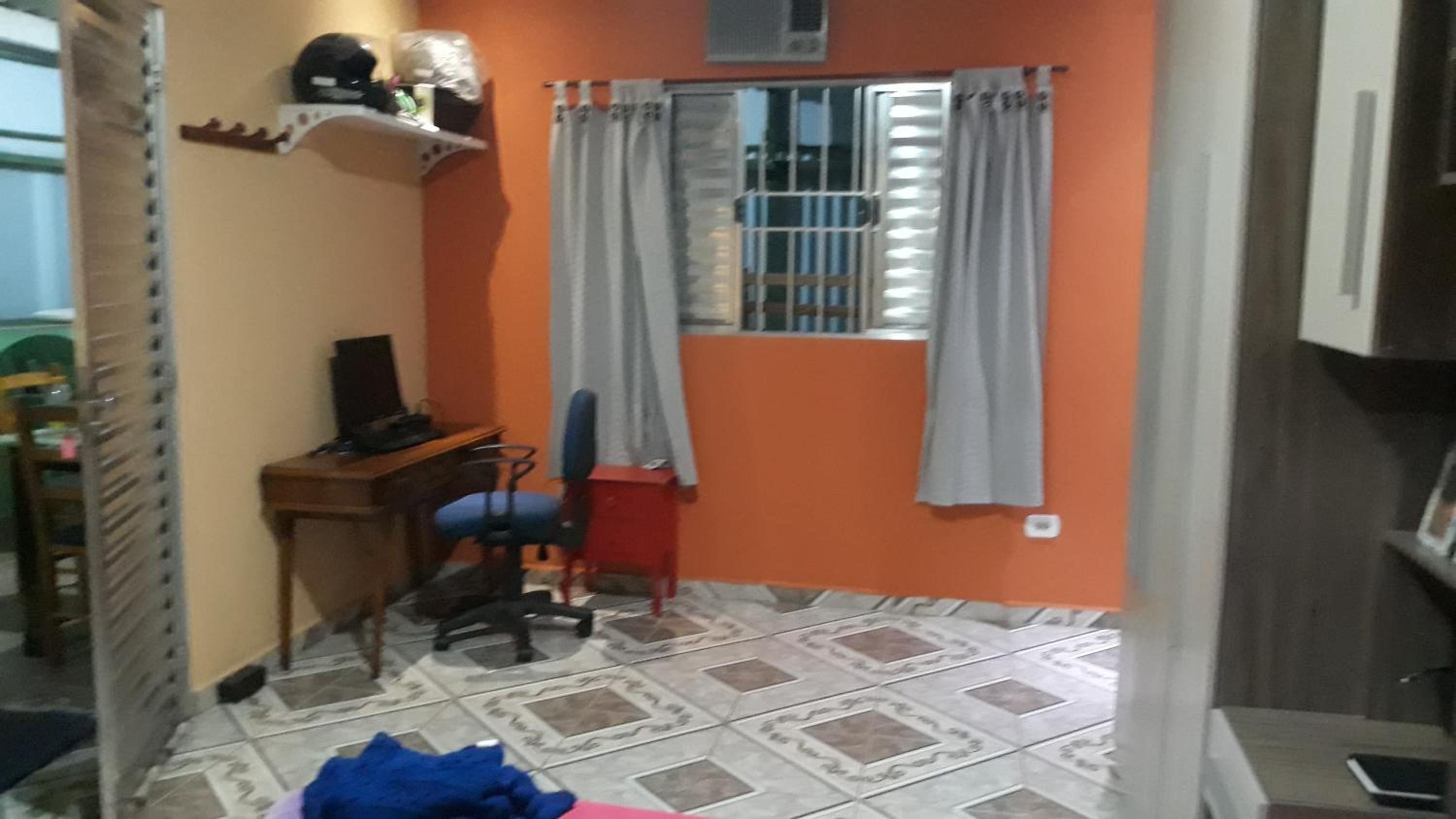 One-Bedroom House photo 1