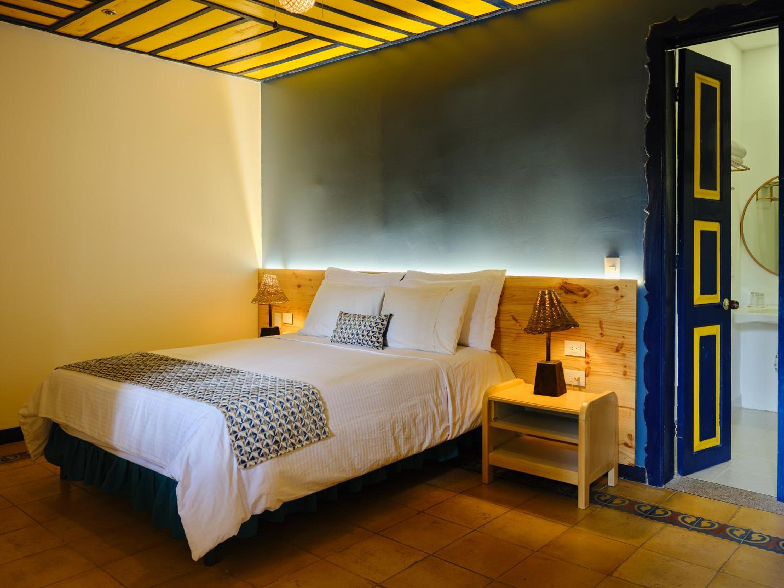 Superior Room - Photo 7
