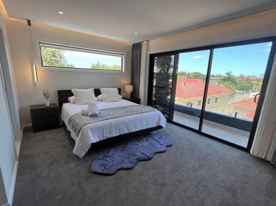 Villa photo 1