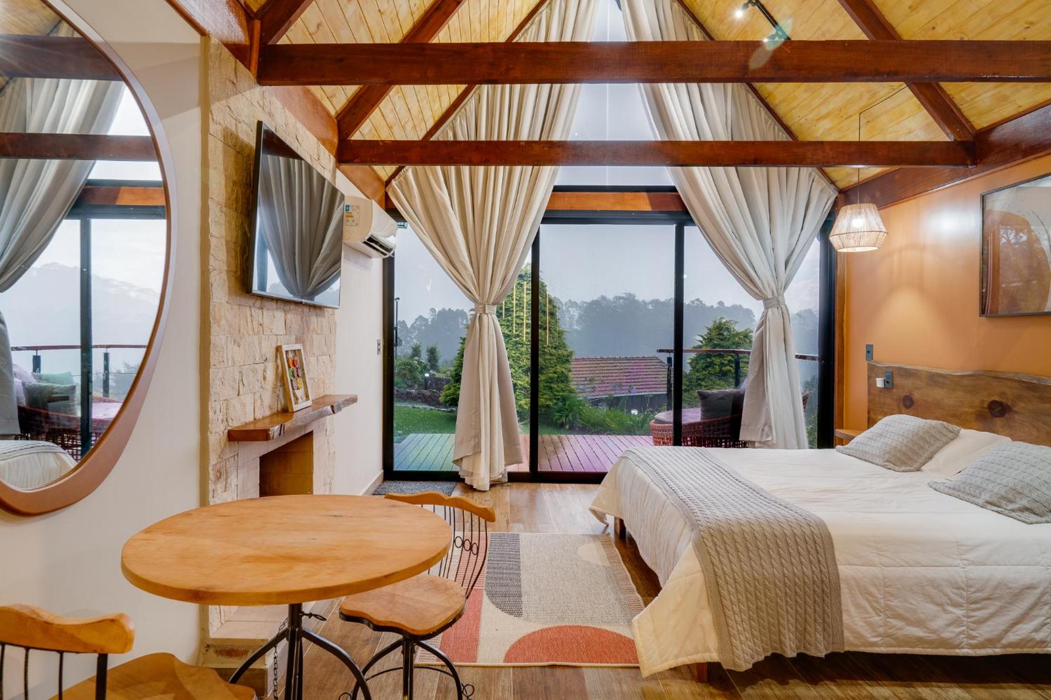 Superior Chalet photo 3