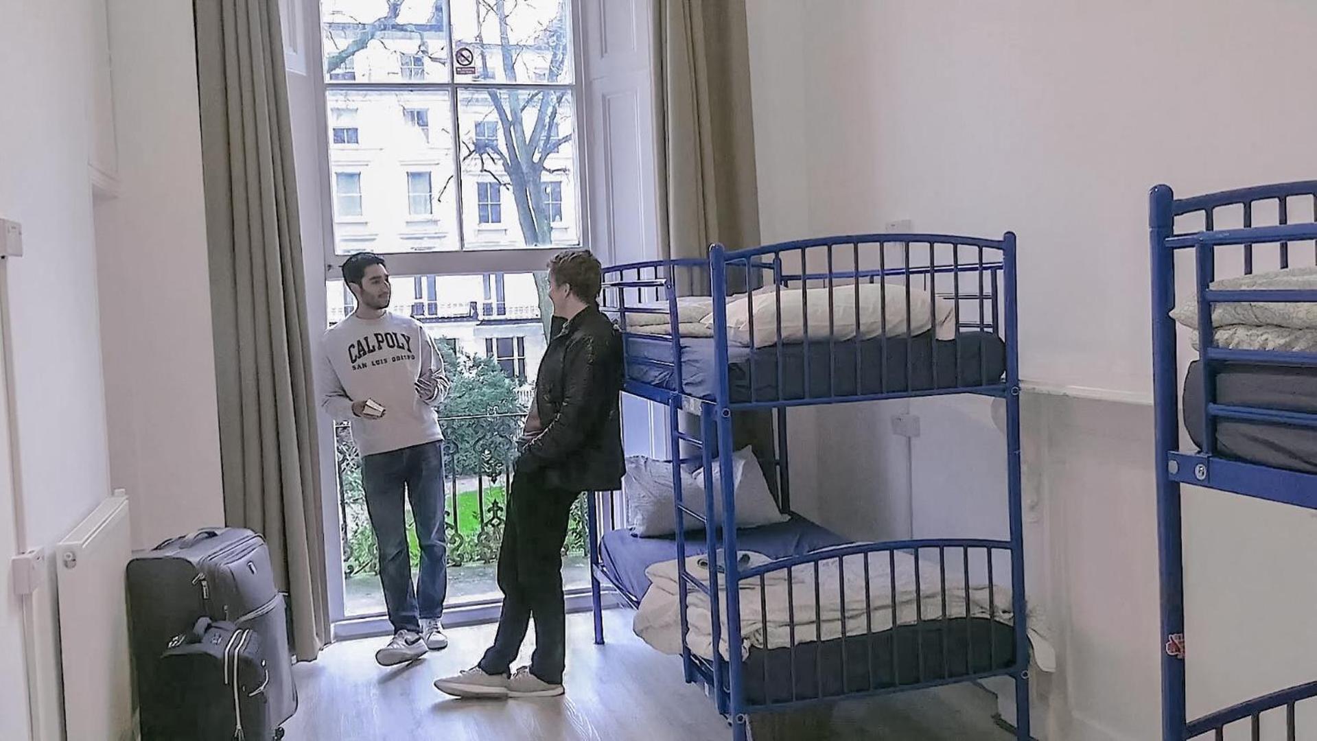 Bed in 4-Bed Mixed Dormitory Room photo 3