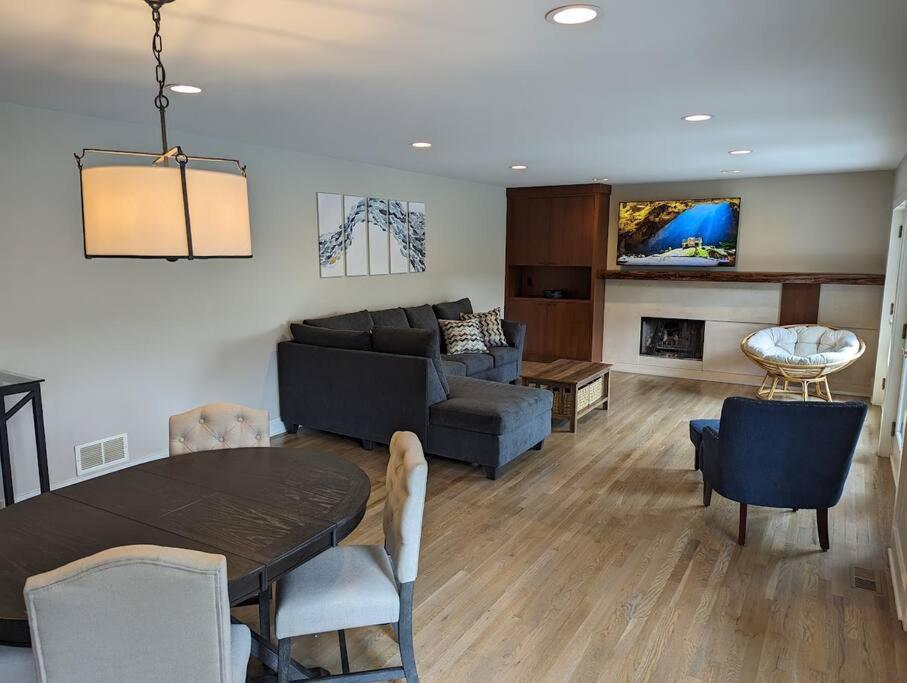 Four-Bedroom House photo 1