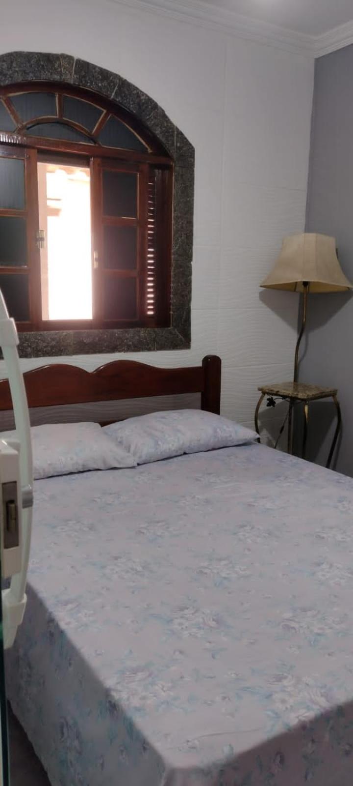 Double Room with Shared Bathroom photo 1