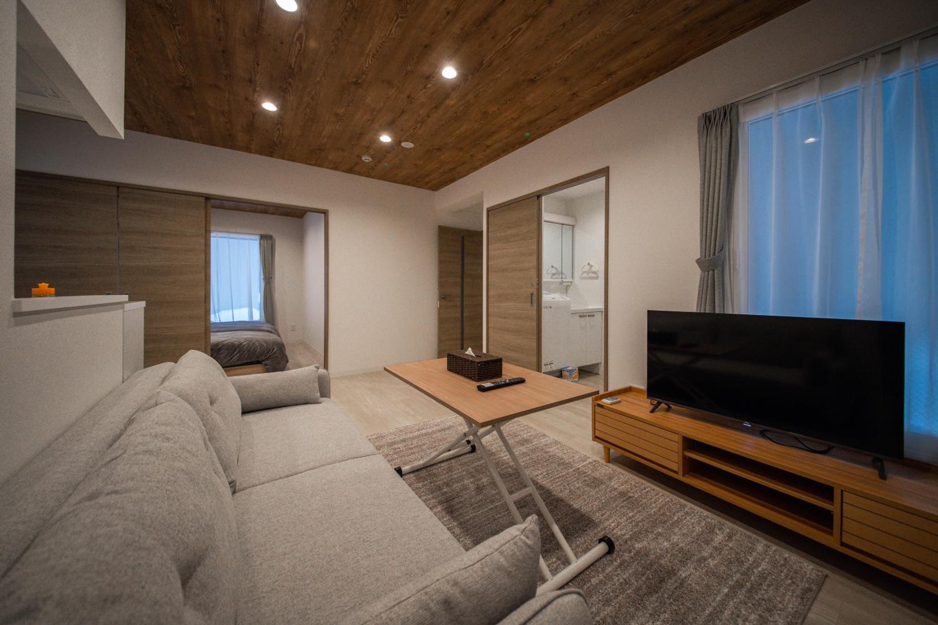 One-Bedroom Apartment photo 3