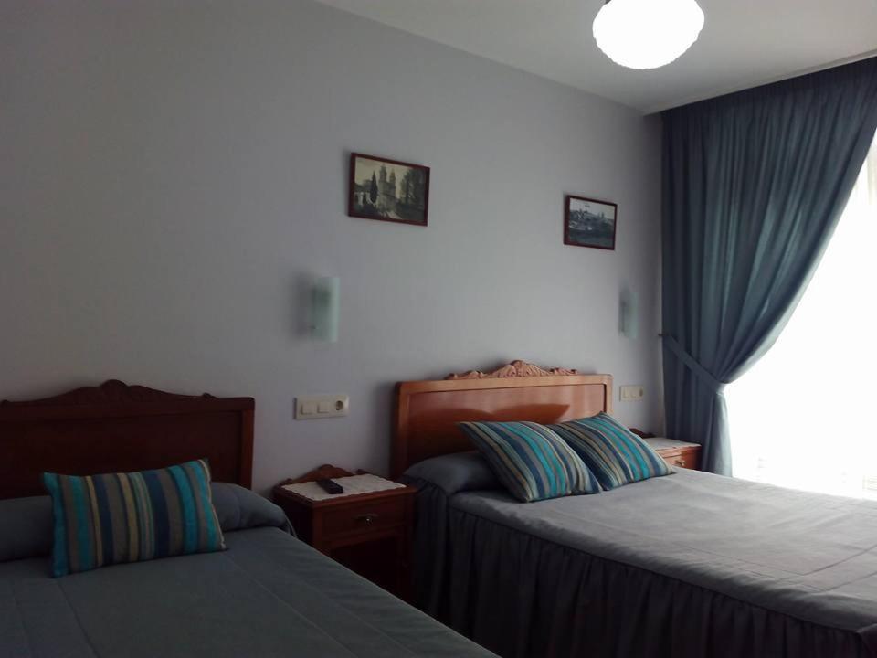 Habitación Triple con Baño Privado