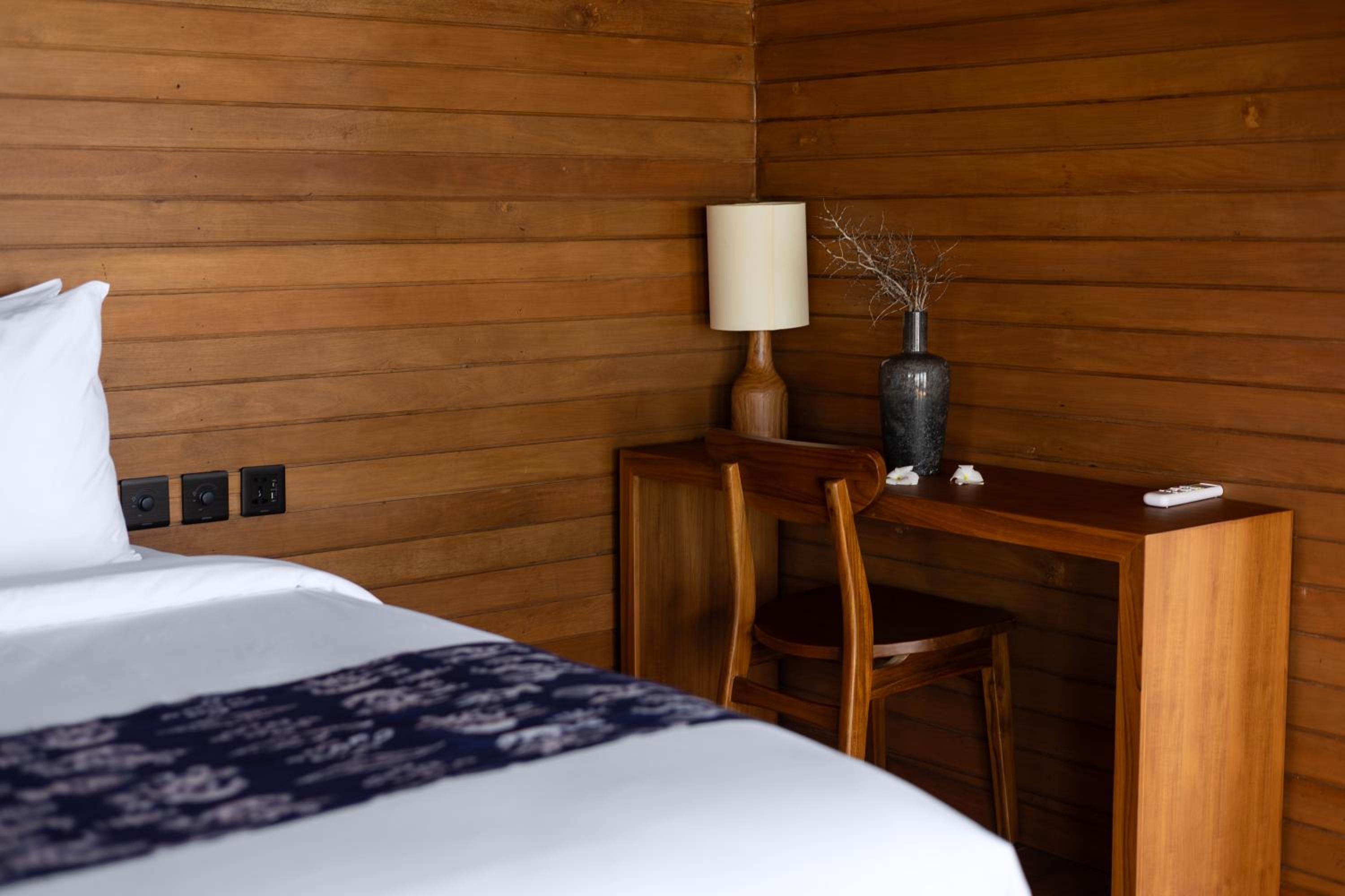 Deluxe Twin Sea Suite - Photo 5