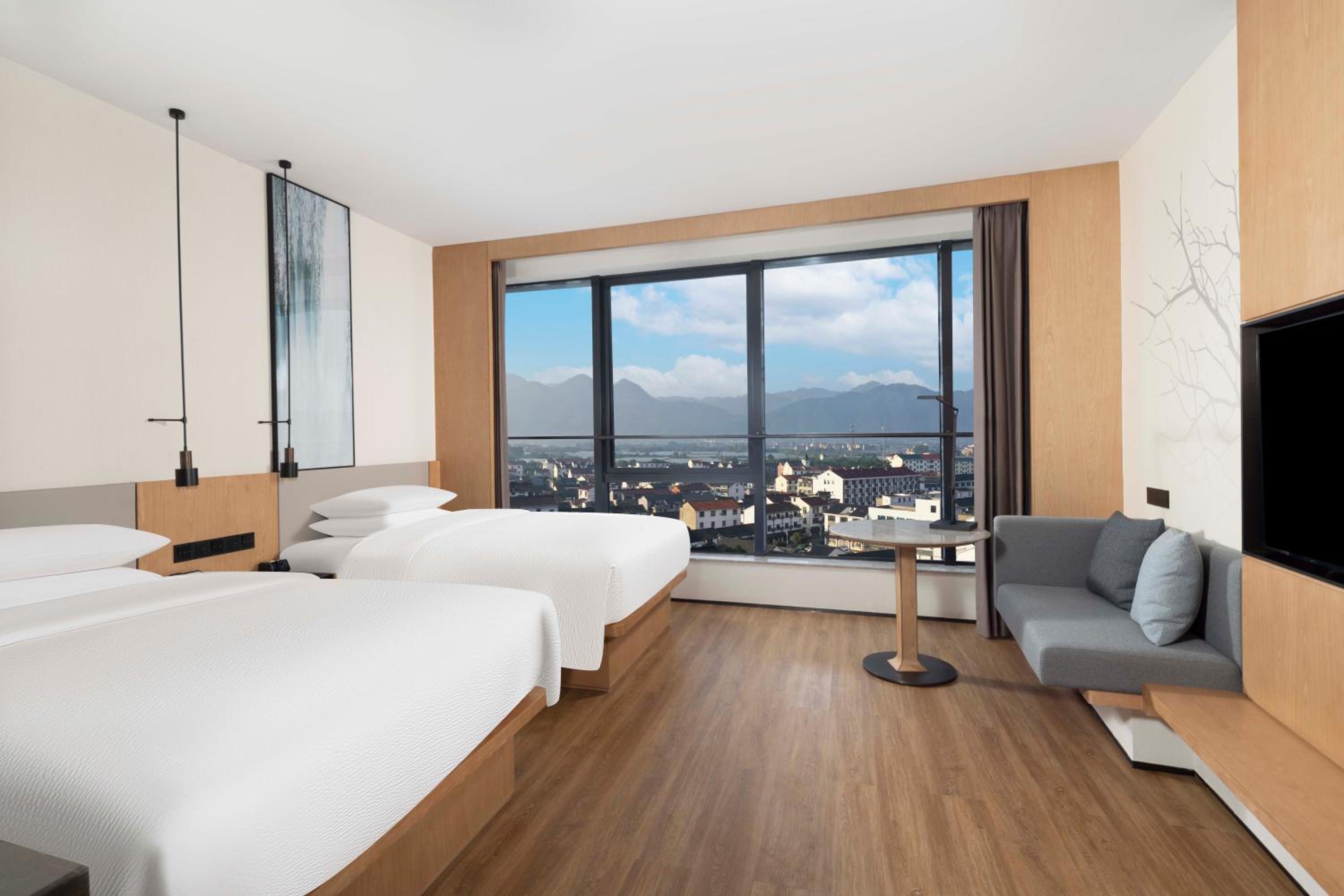 Premium Double Room with Mountain View