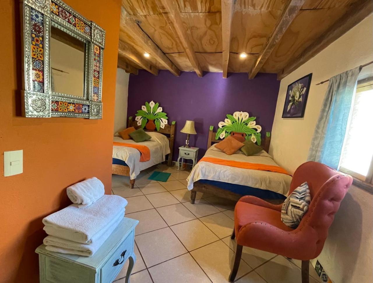 Twin Room - Photo 1