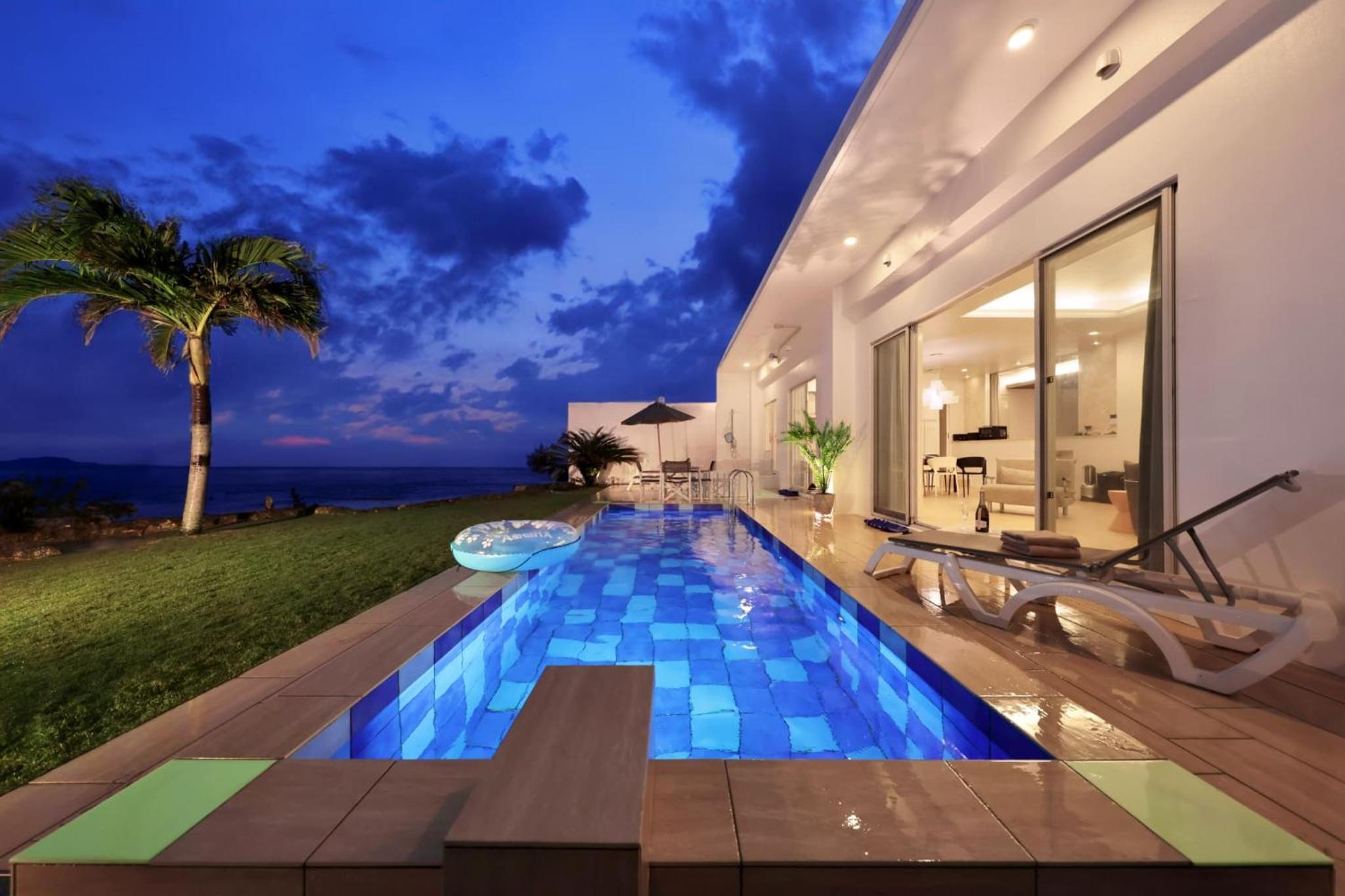 Luxury Villa with Spa Bath photo 2