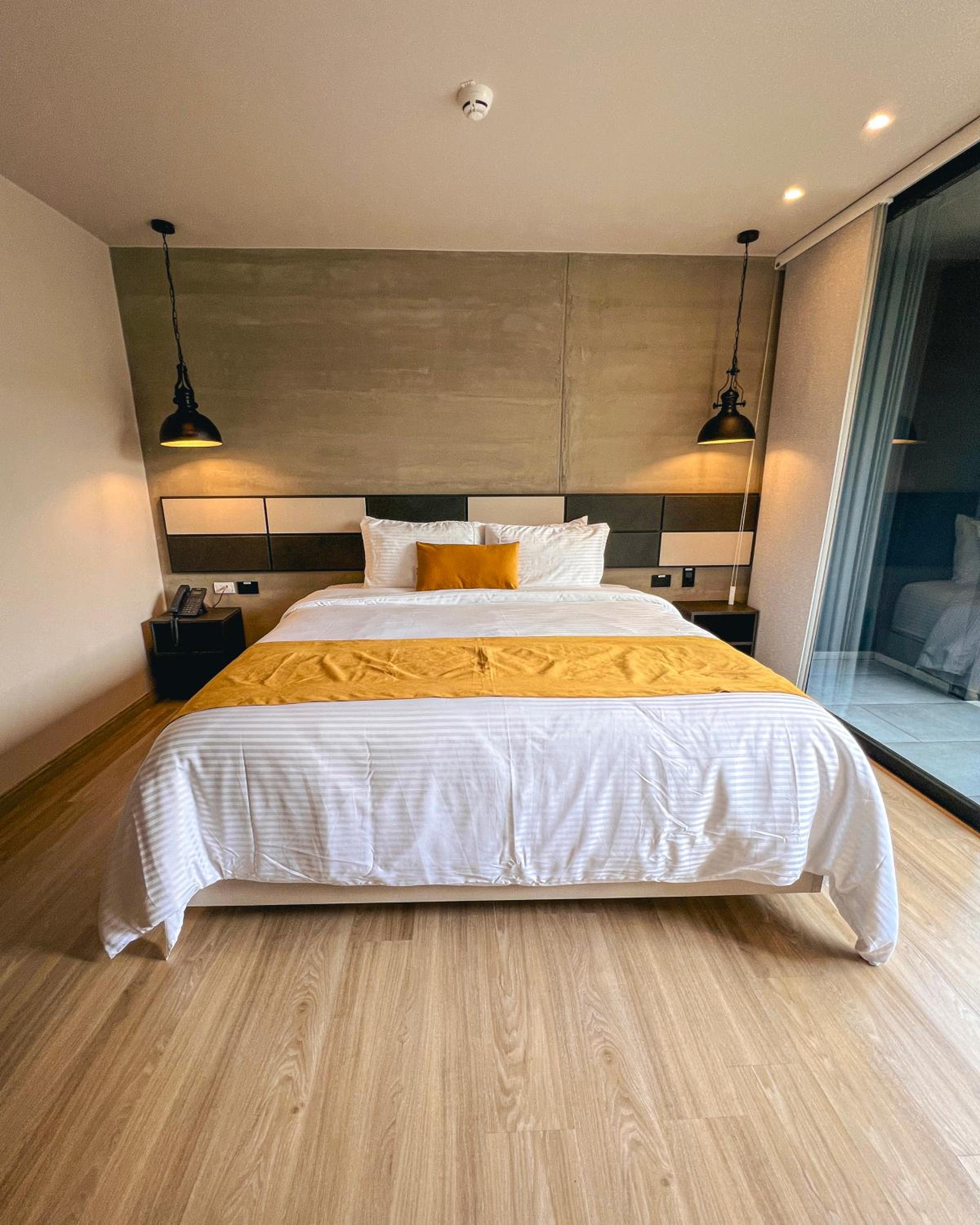 Large Double Room photo 2