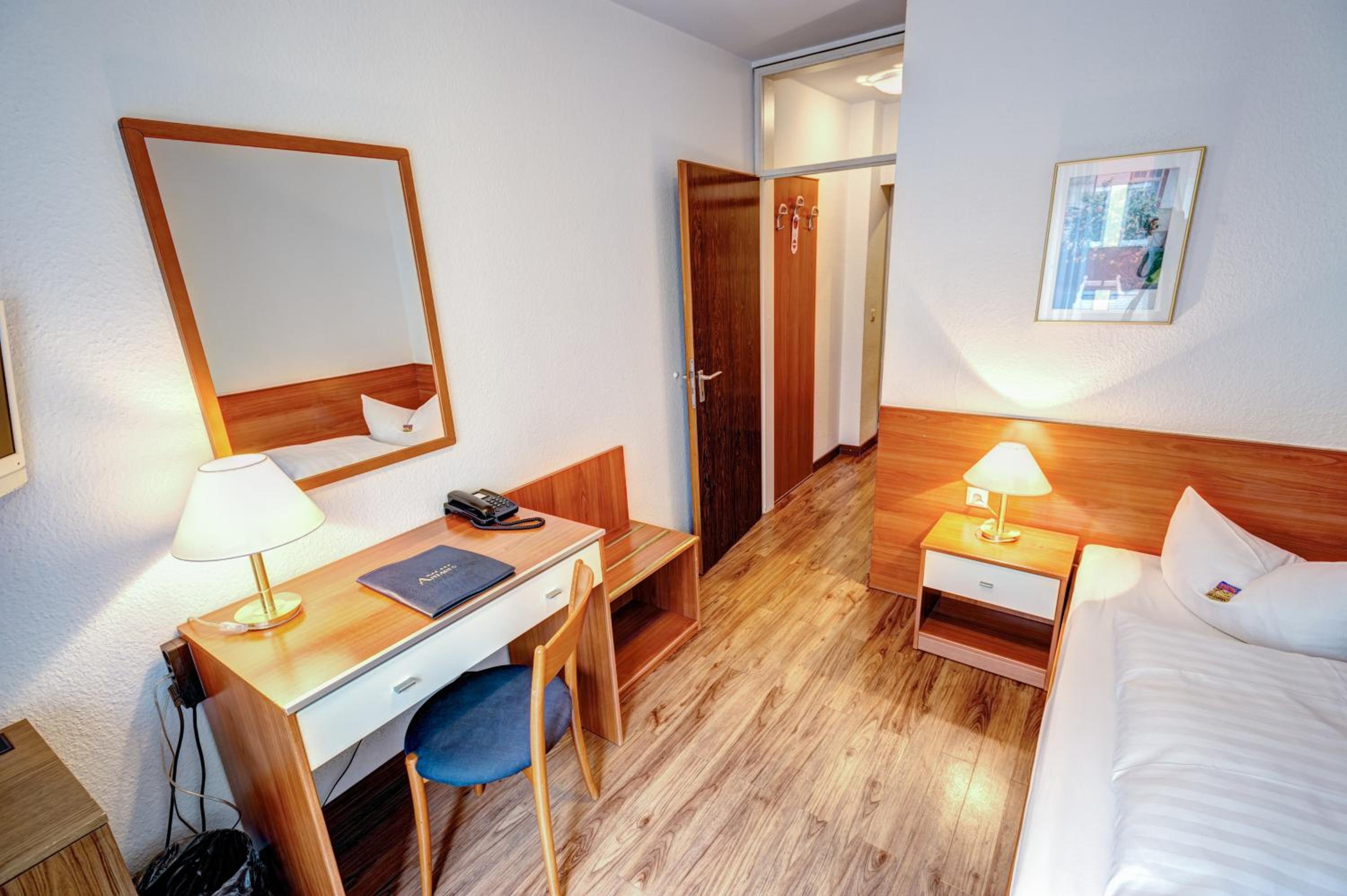 Single Room