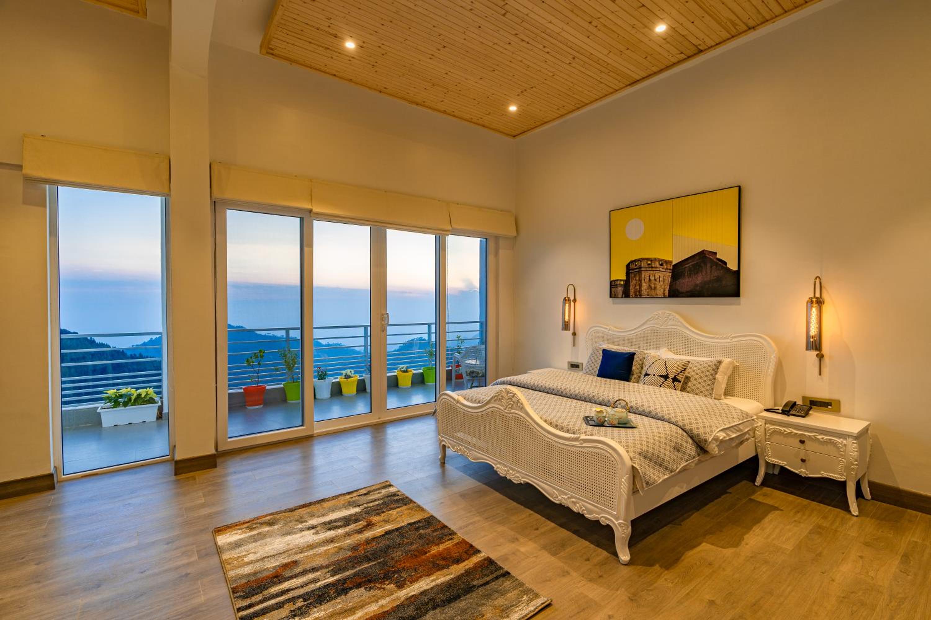 Aurora 2 Bedroom