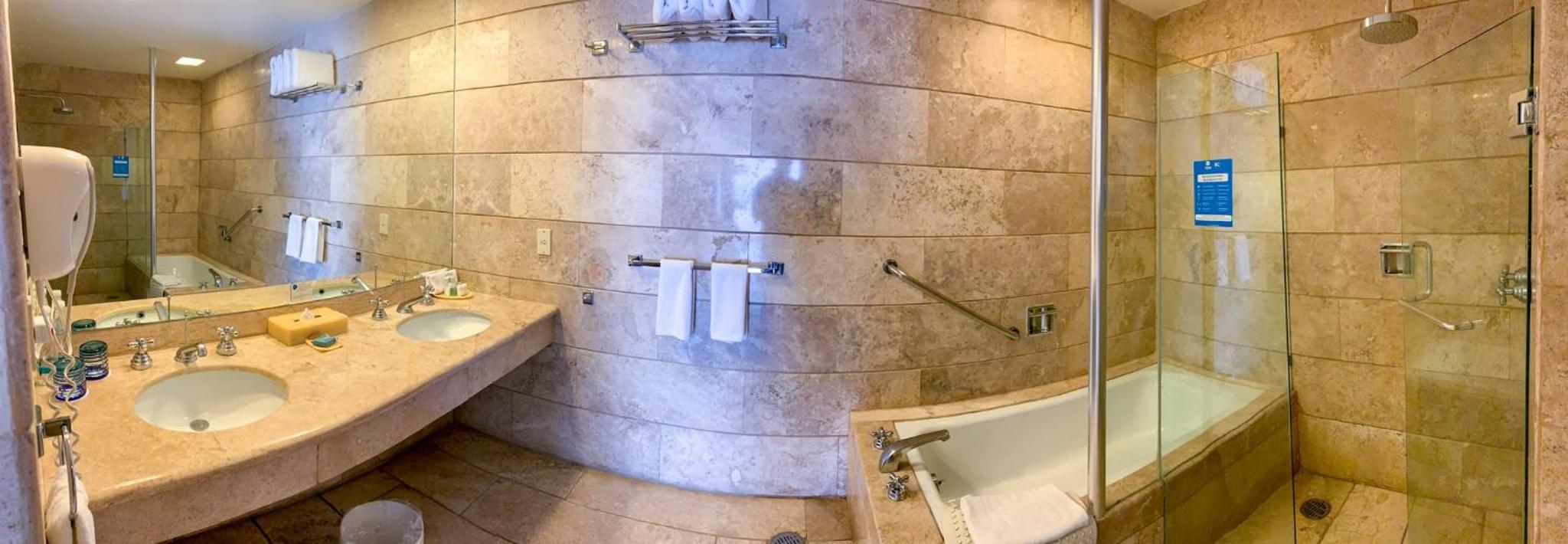 Suite King with Pool photo 2