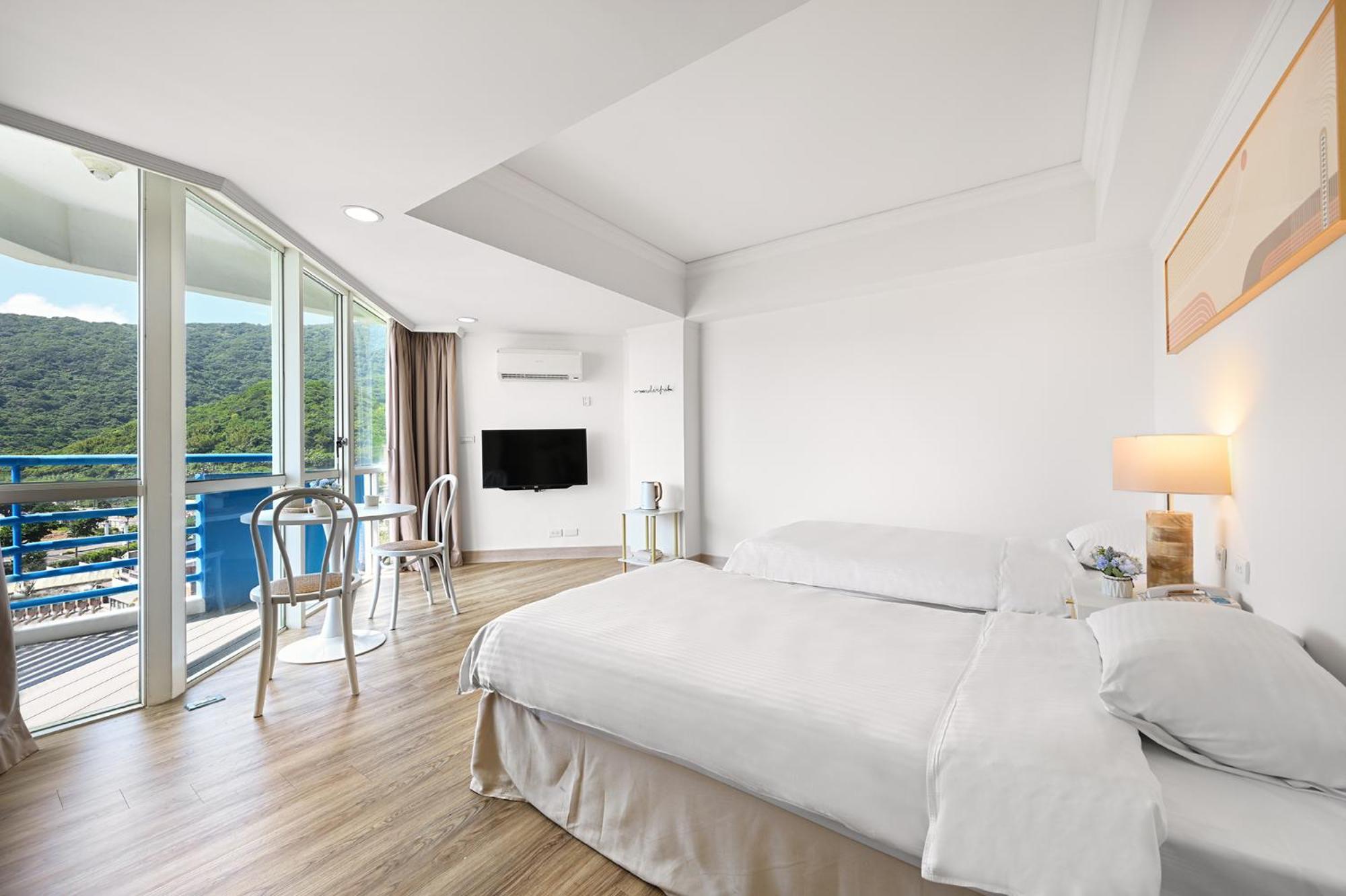 Small Double or Twin Room