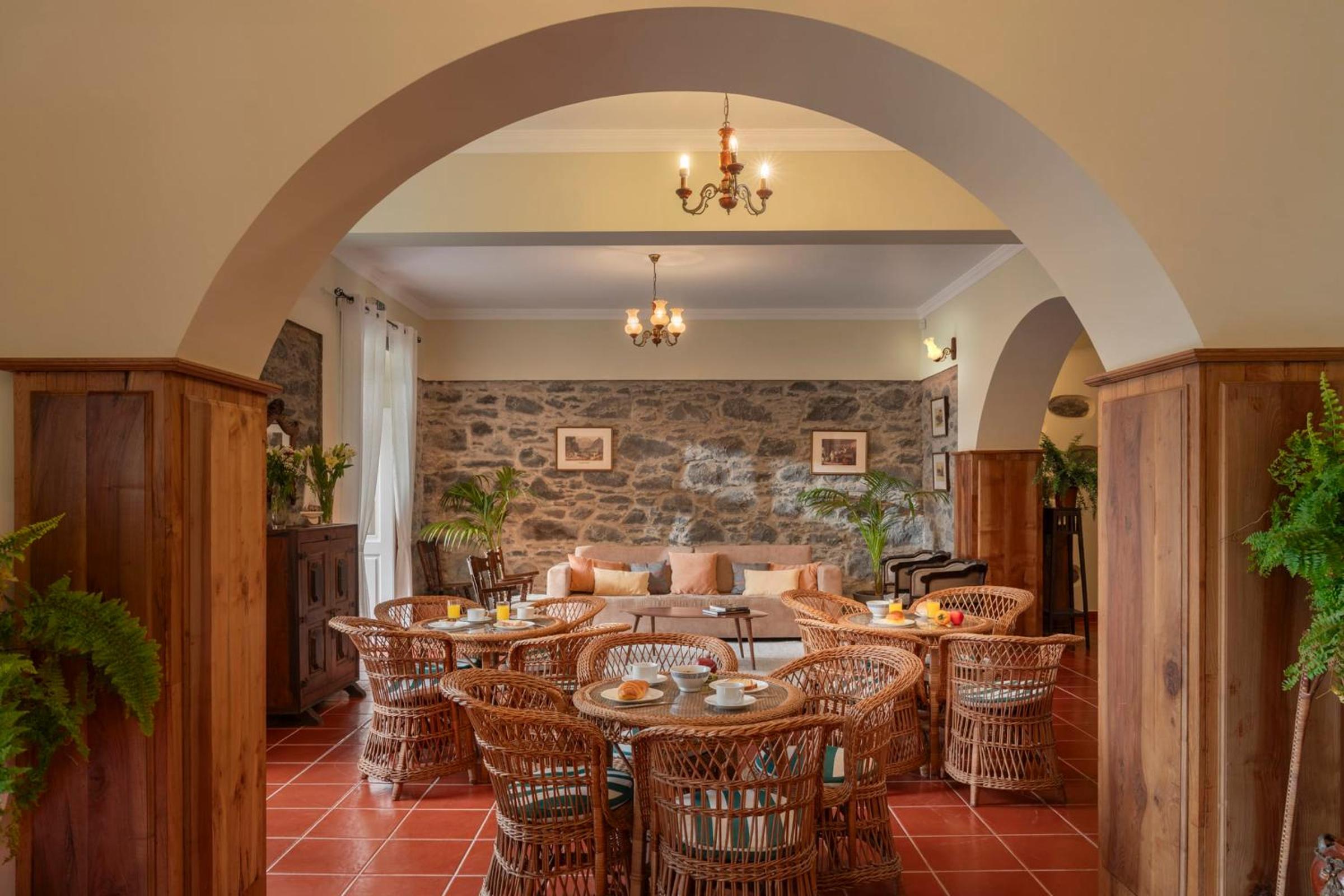 Queen Room With Garden View photo 2