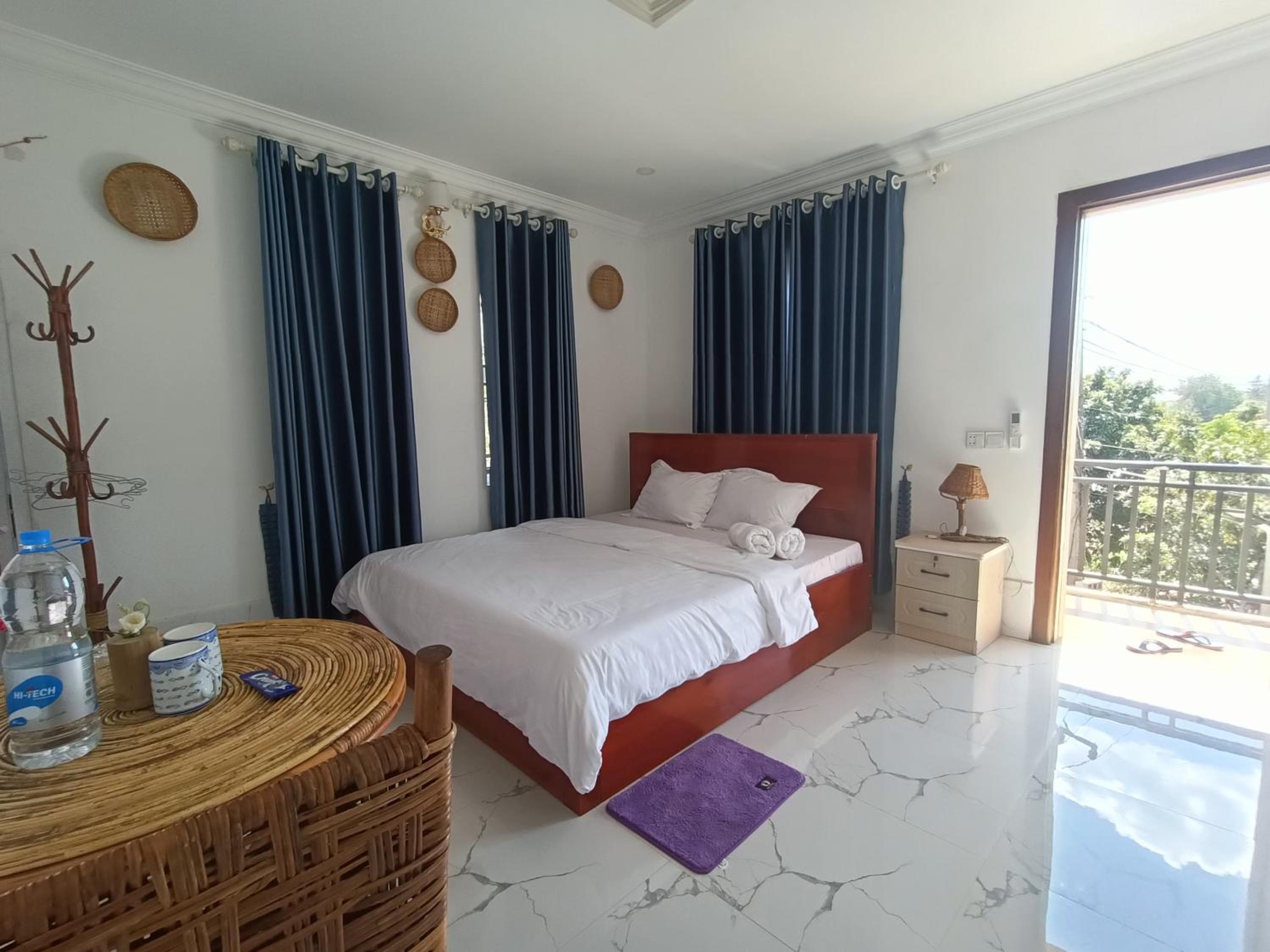 Budget Double Room photo 2