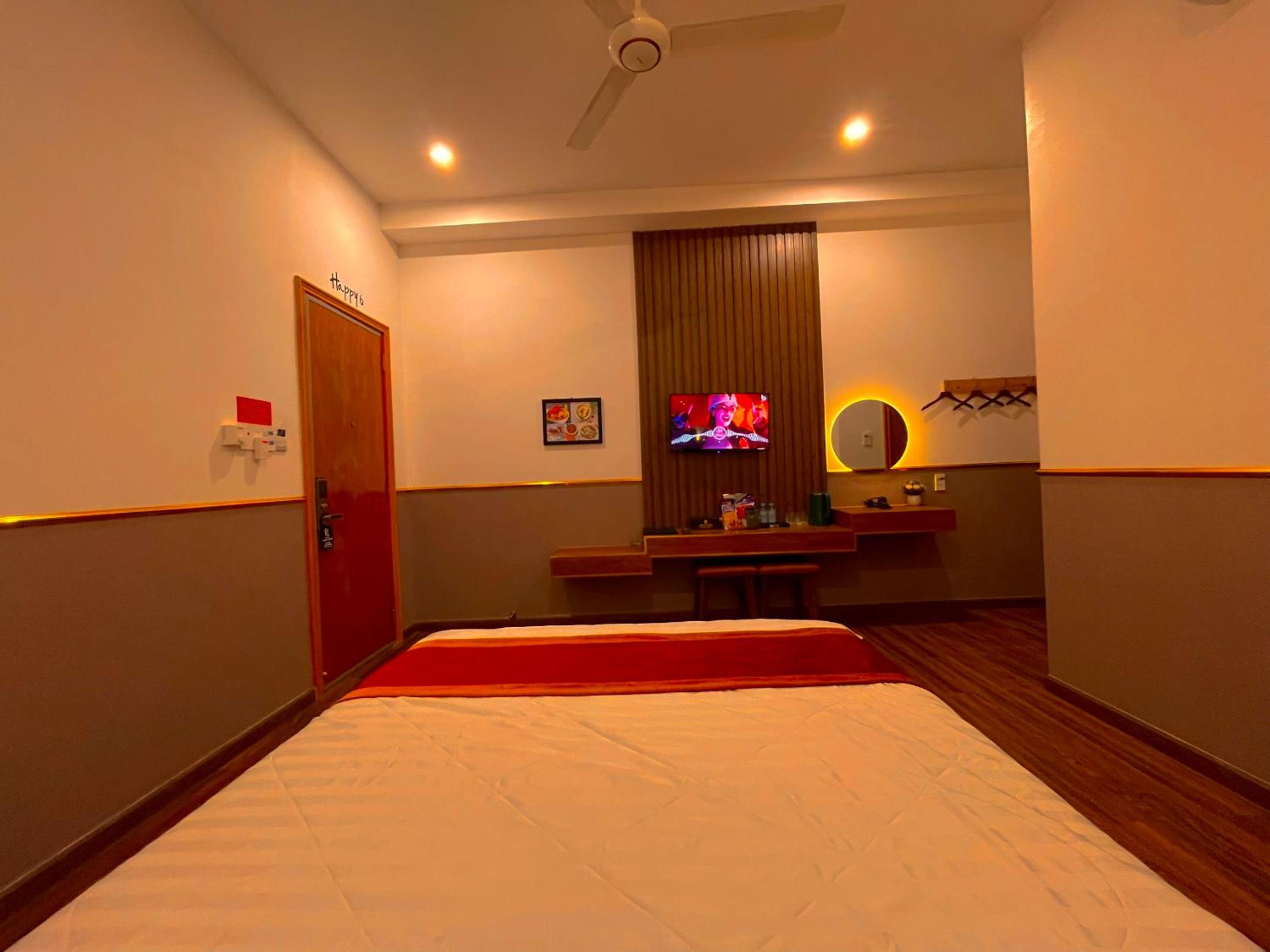 Double Room - Photo 3