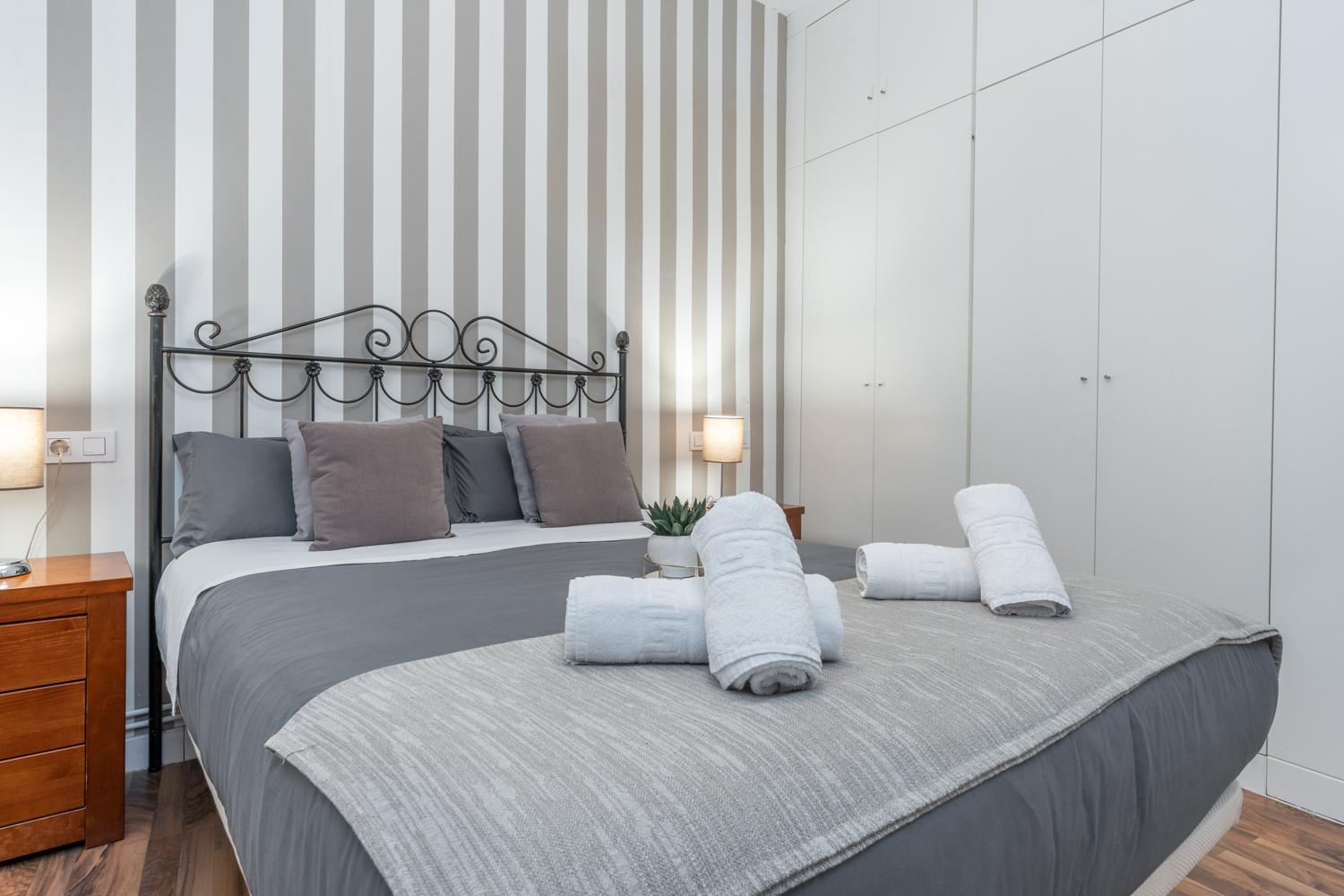 Two-Bedroom Apartment - Photo 7