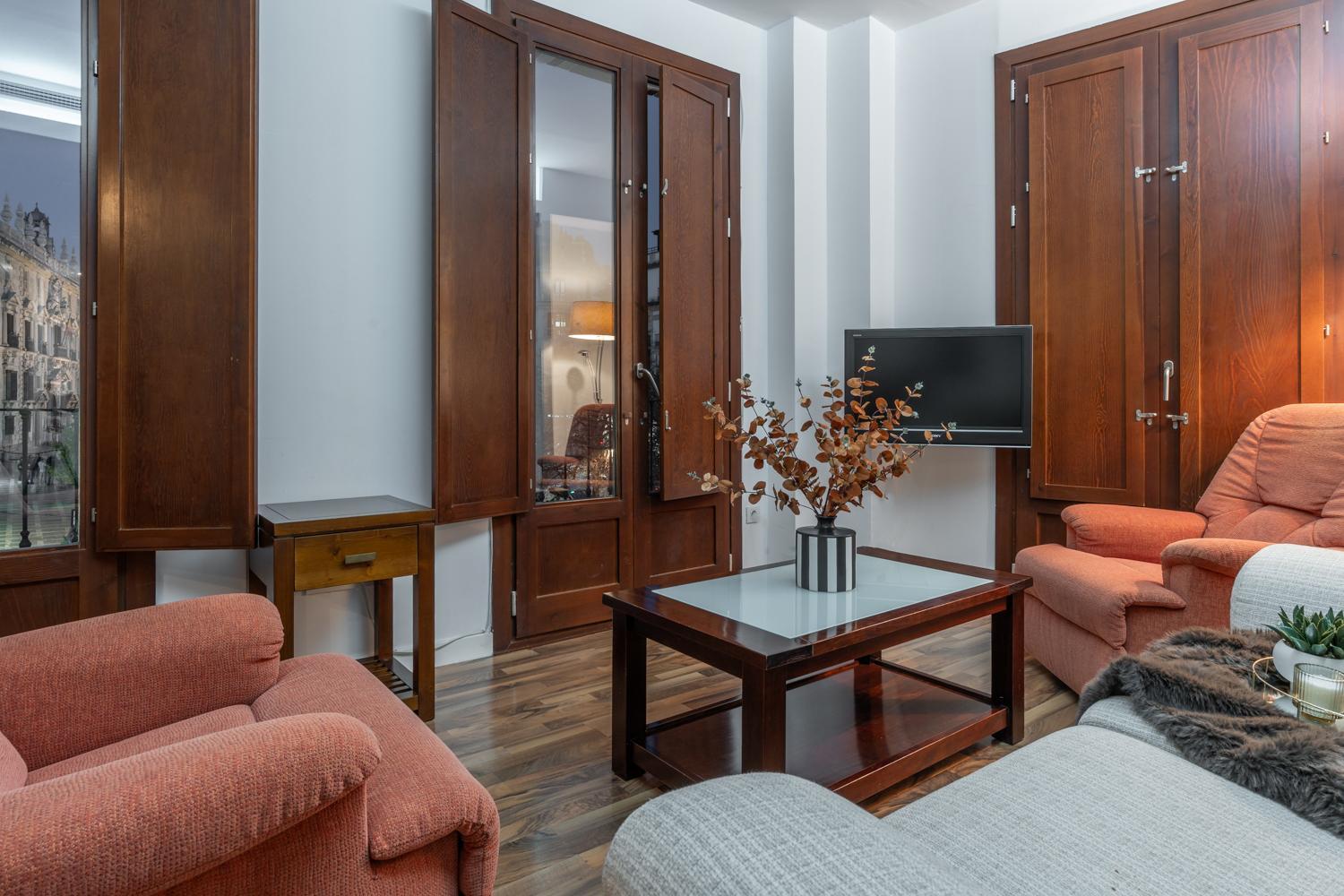 Two-Bedroom Apartment - Photo 25