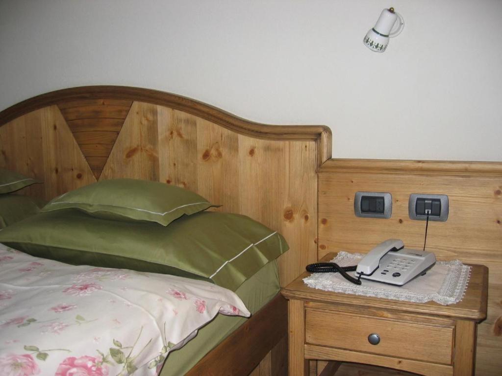 Large Double or Twin Room photo 3