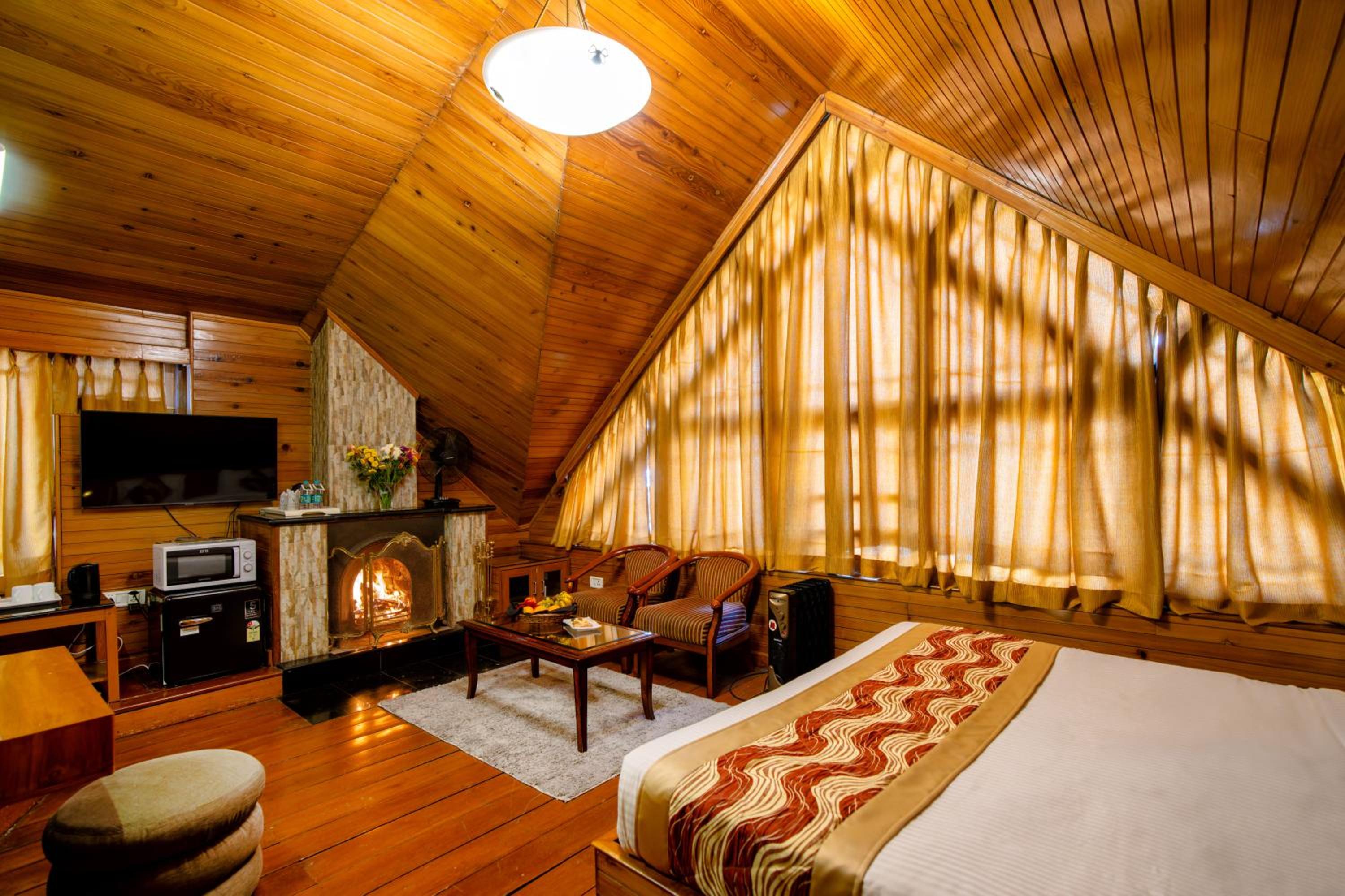 Premium Double or Twin Room - Photo 1