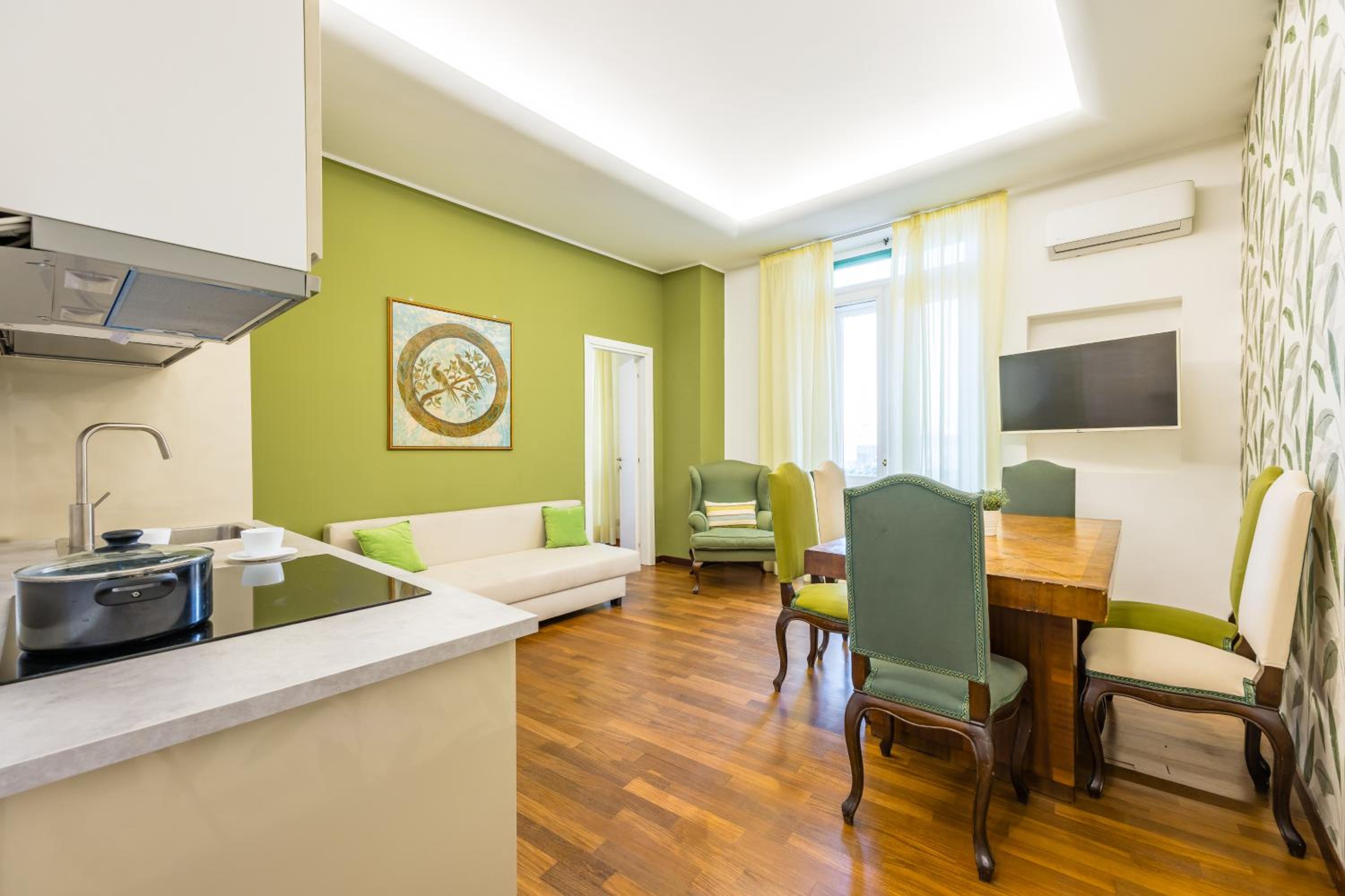 One-Bedroom Apartment