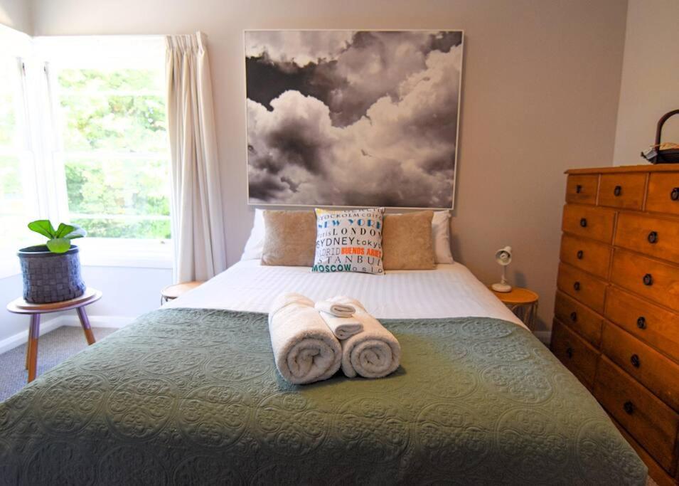 Three-Bedroom House photo 1