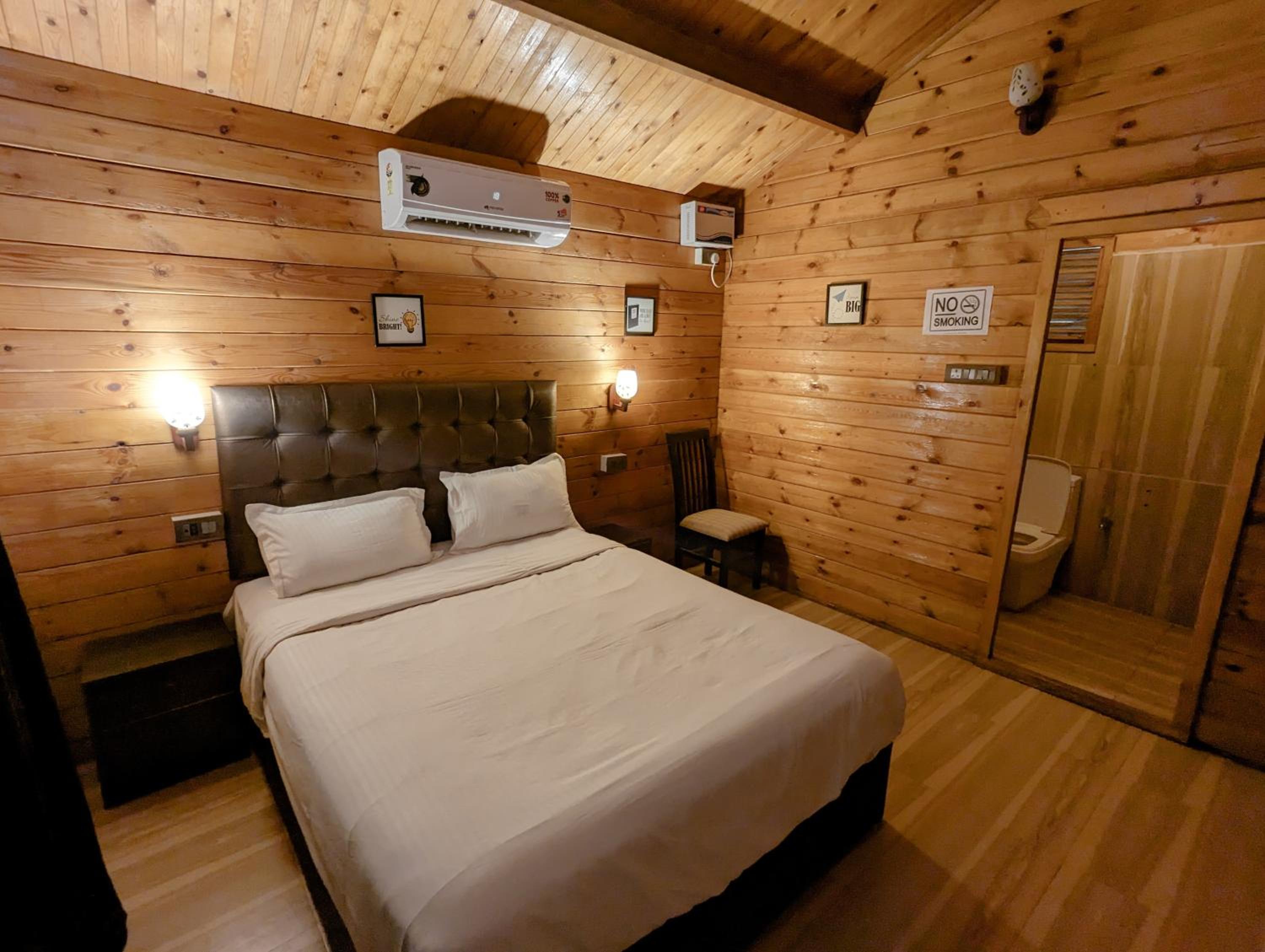 Deluxe Double Room photo 1