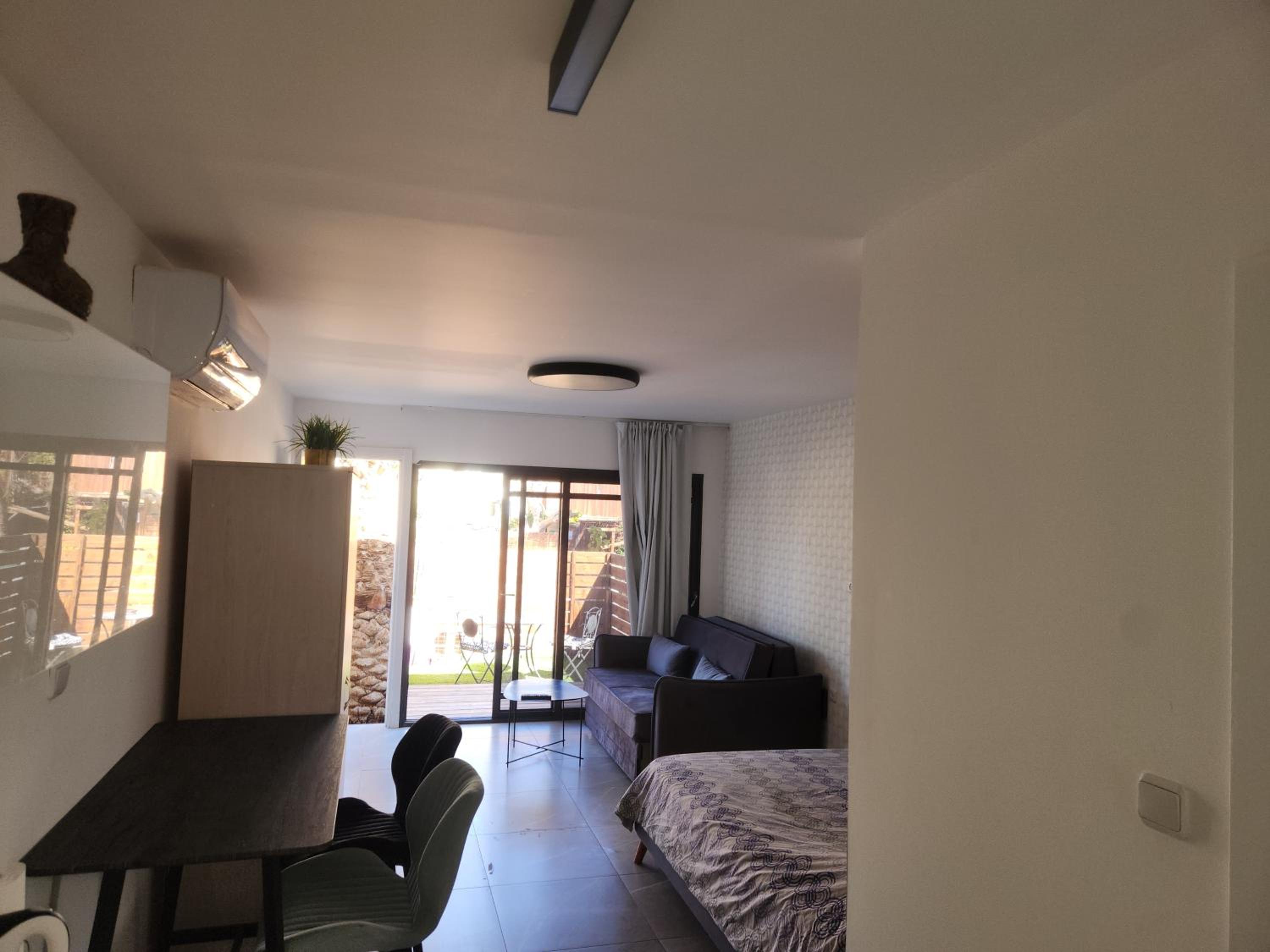 One-Bedroom House - Photo 1