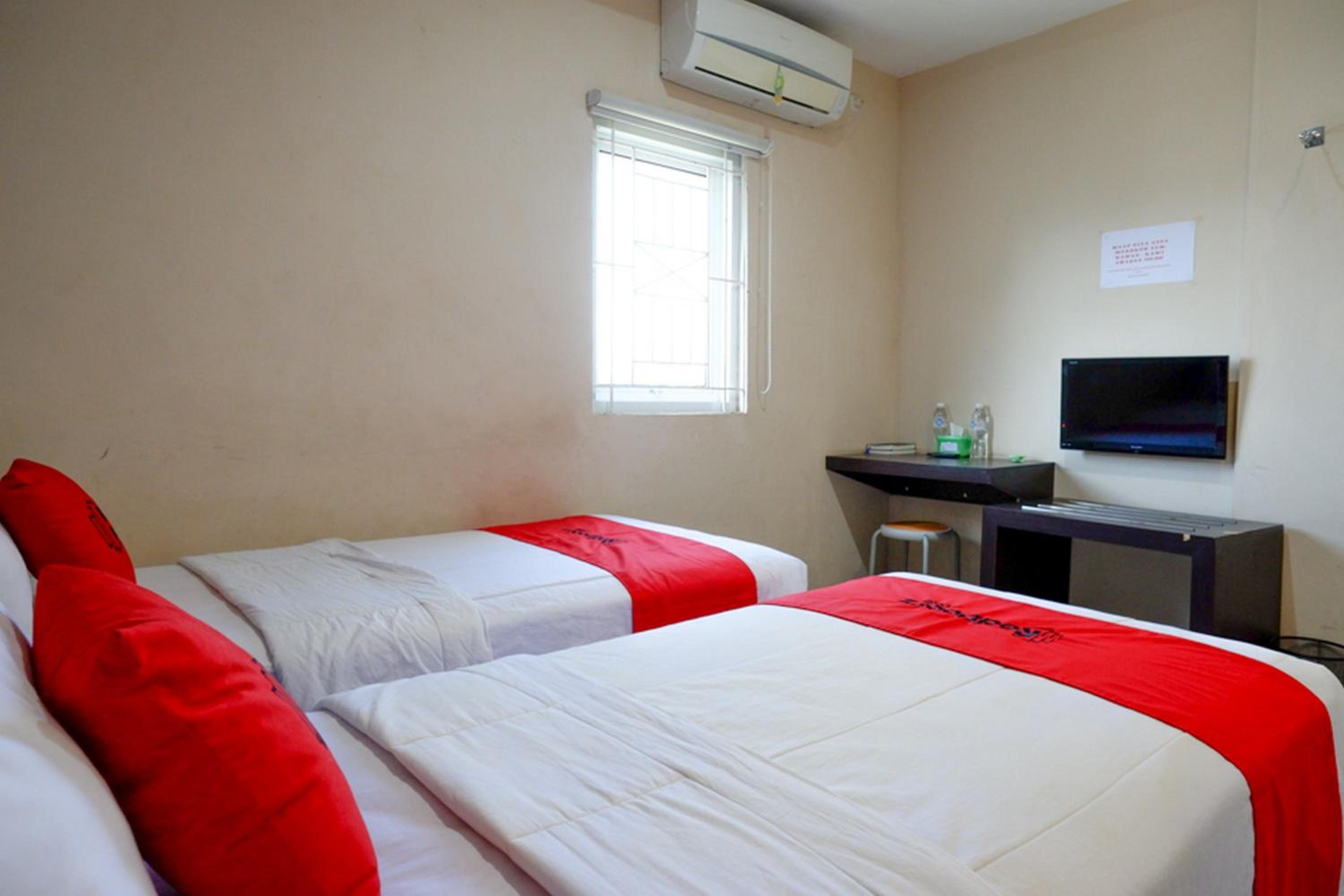 Standard Twin Room photo 2