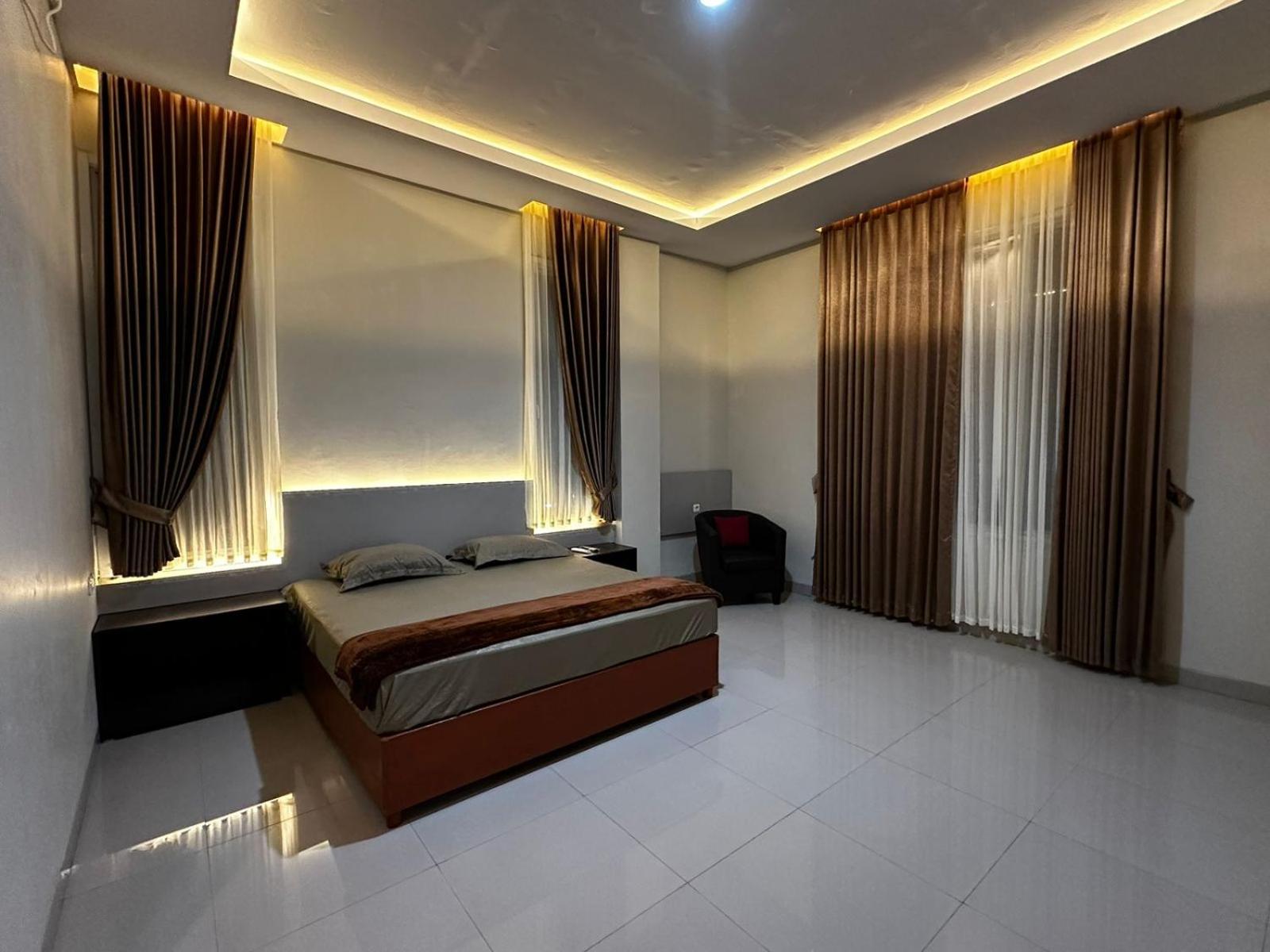 Executive Suite photo 1
