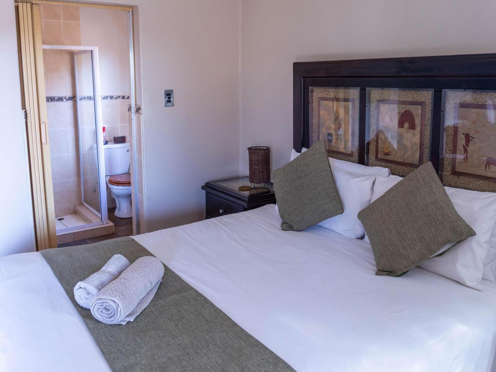 Family Suite with Balcony photo 2
